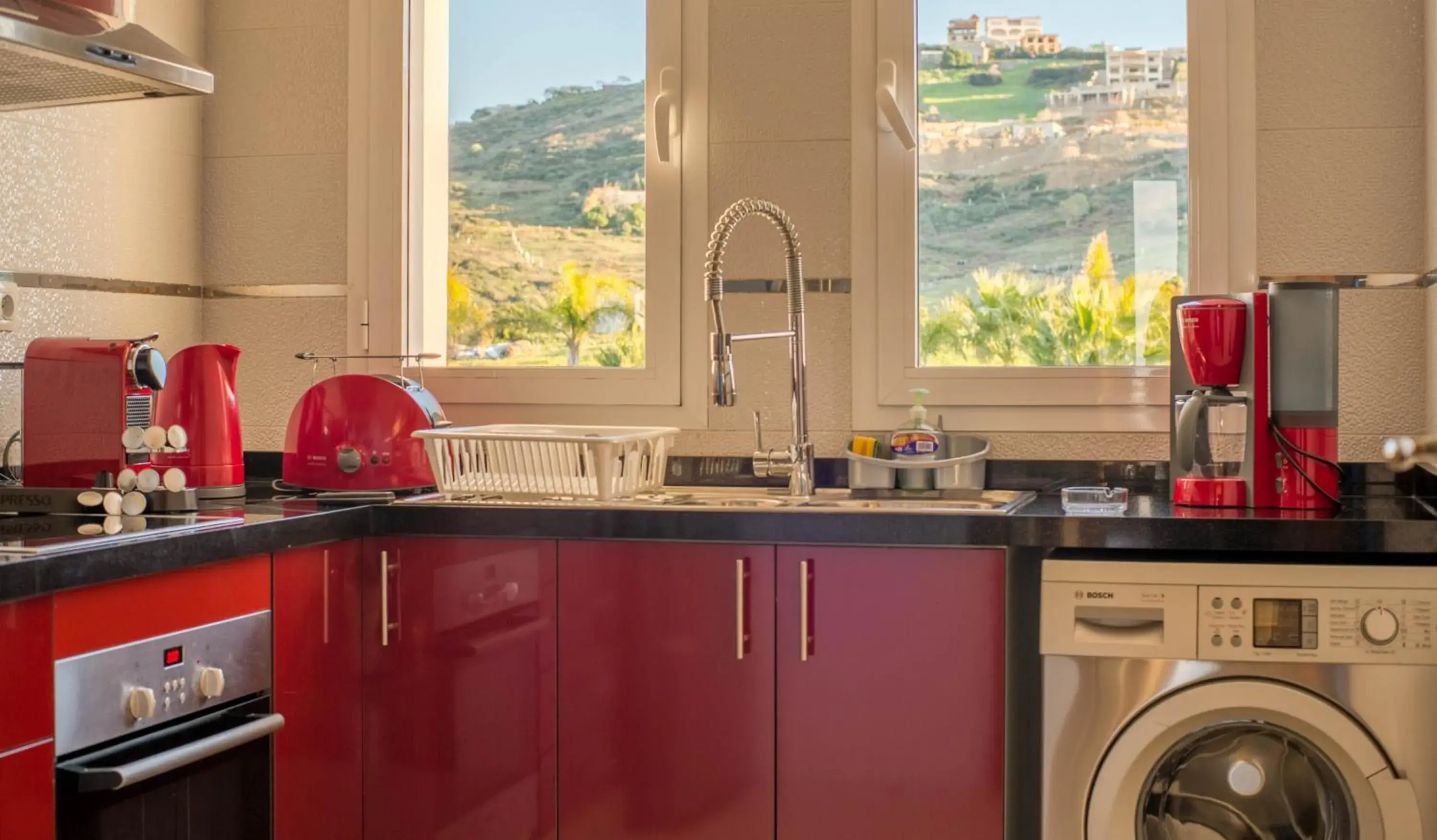 Two-Bedroom Apartment with Sea View - single occupancy in Mnar Castle Two-Bedroom Apartment with Sea View - single occupancy in Mnar Castle