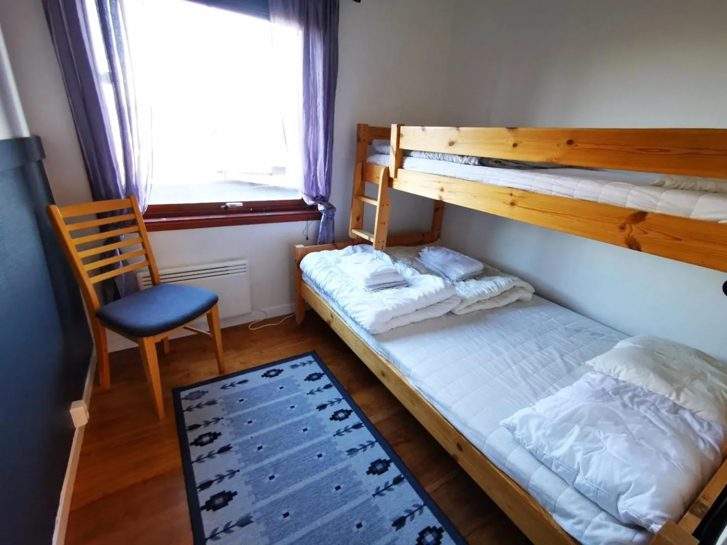 Bed in Abisko Guesthouse & Activities