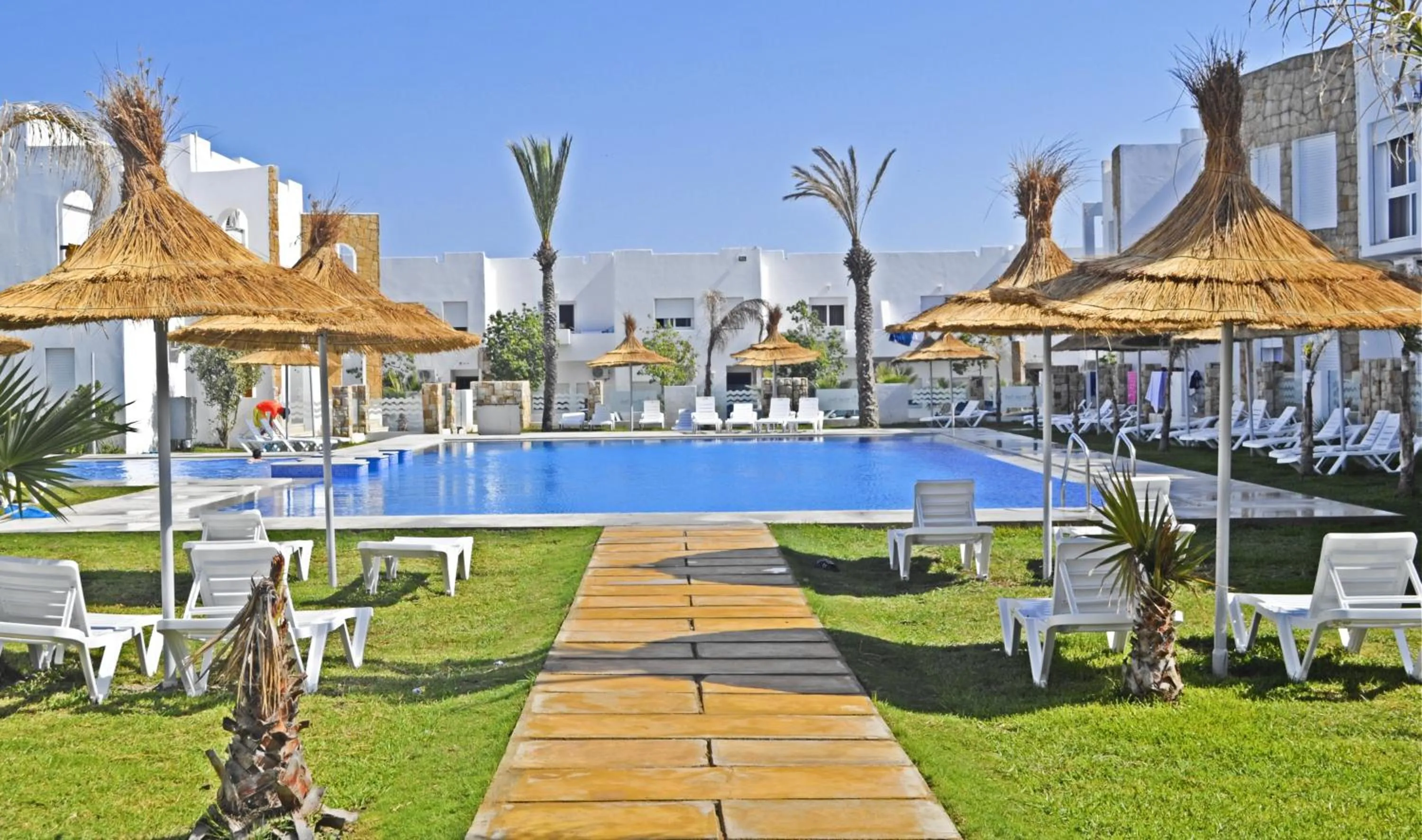 Swimming pool in Mnar Park aqua park