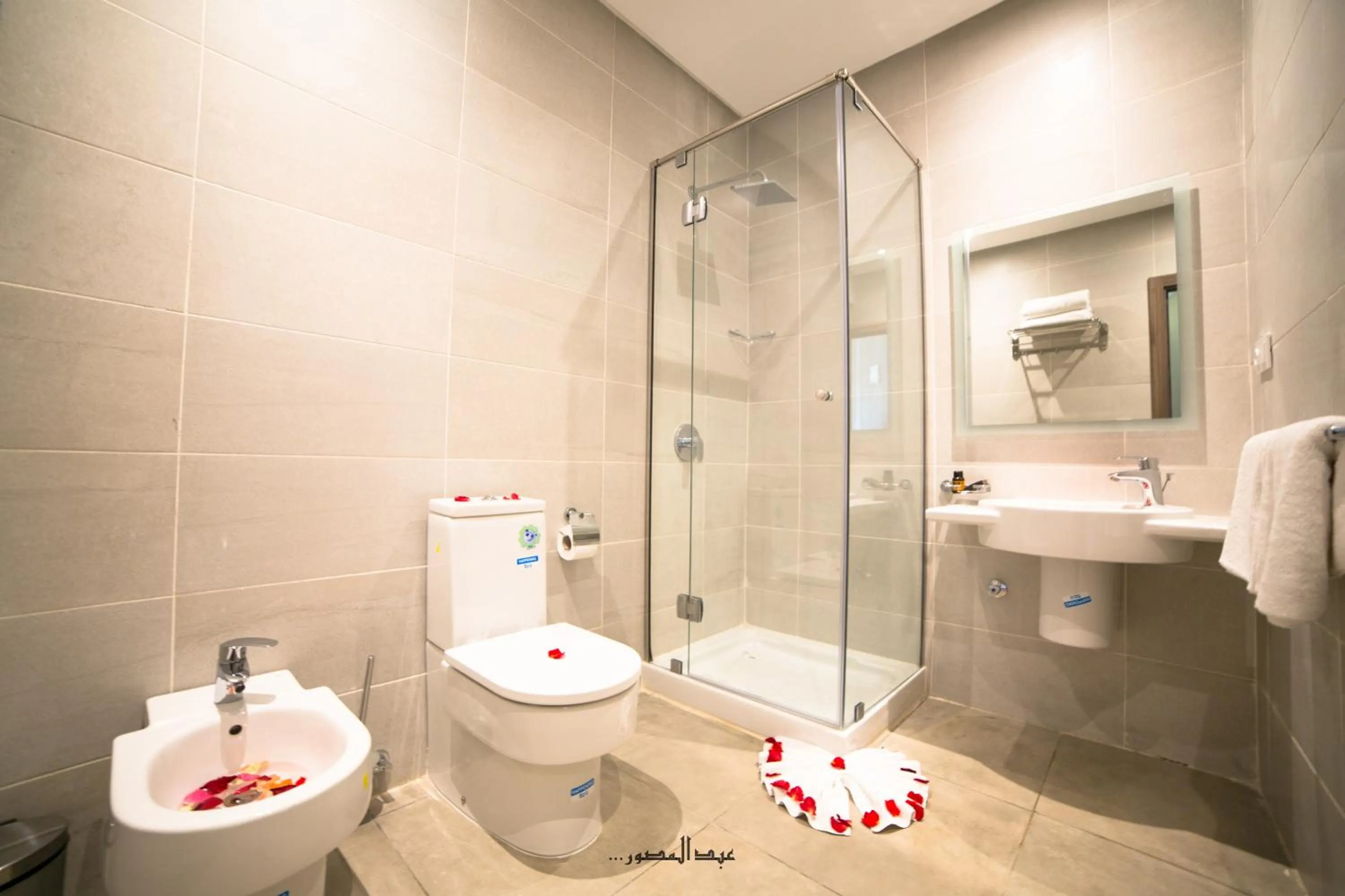 Shower in Mnar Park aqua park