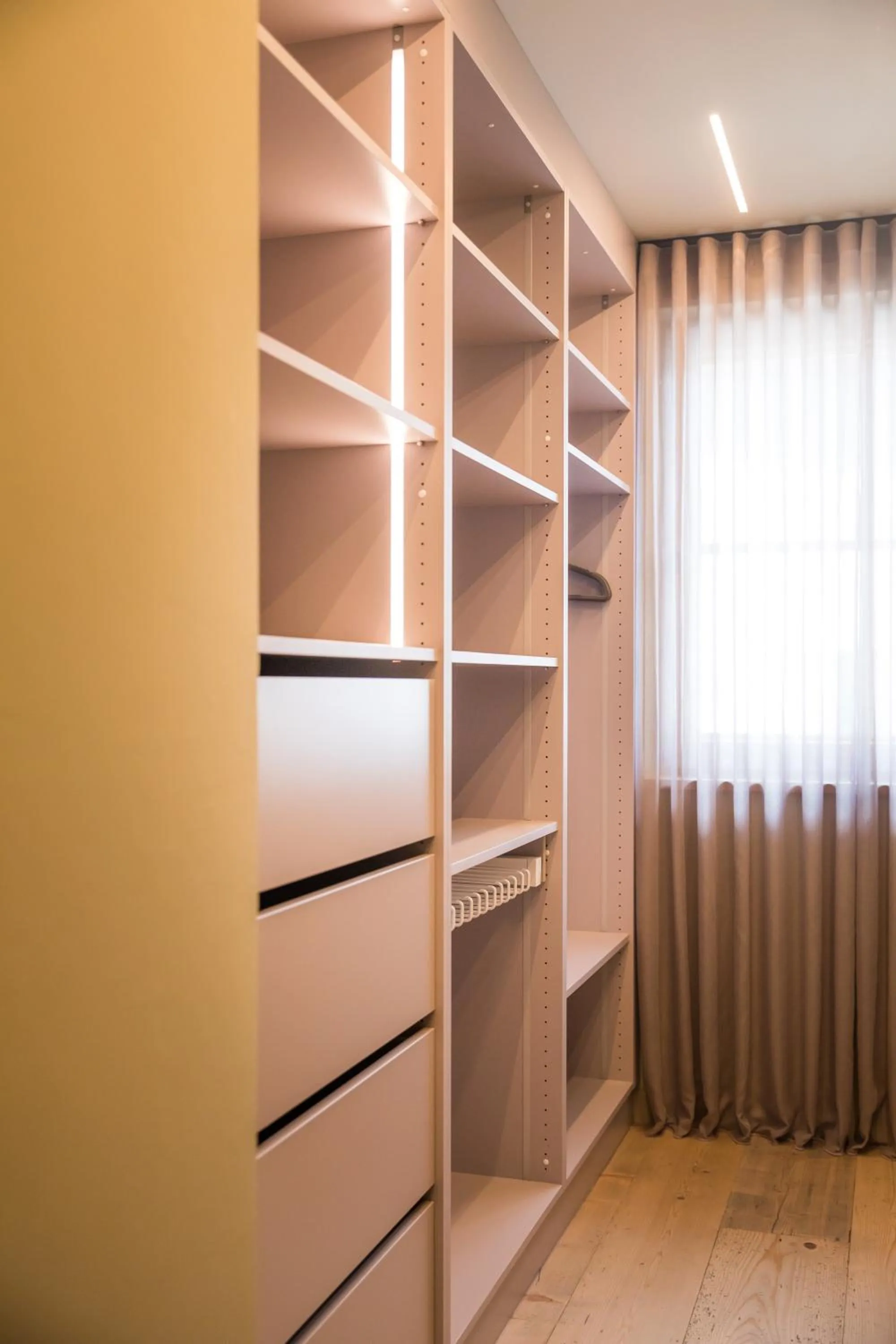 wardrobe in Raffl's Tyrol Hotel