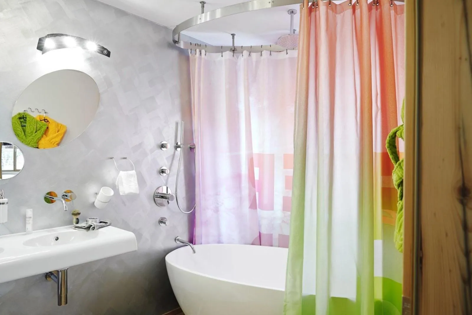 Bathroom in Raffl's Tyrol Hotel