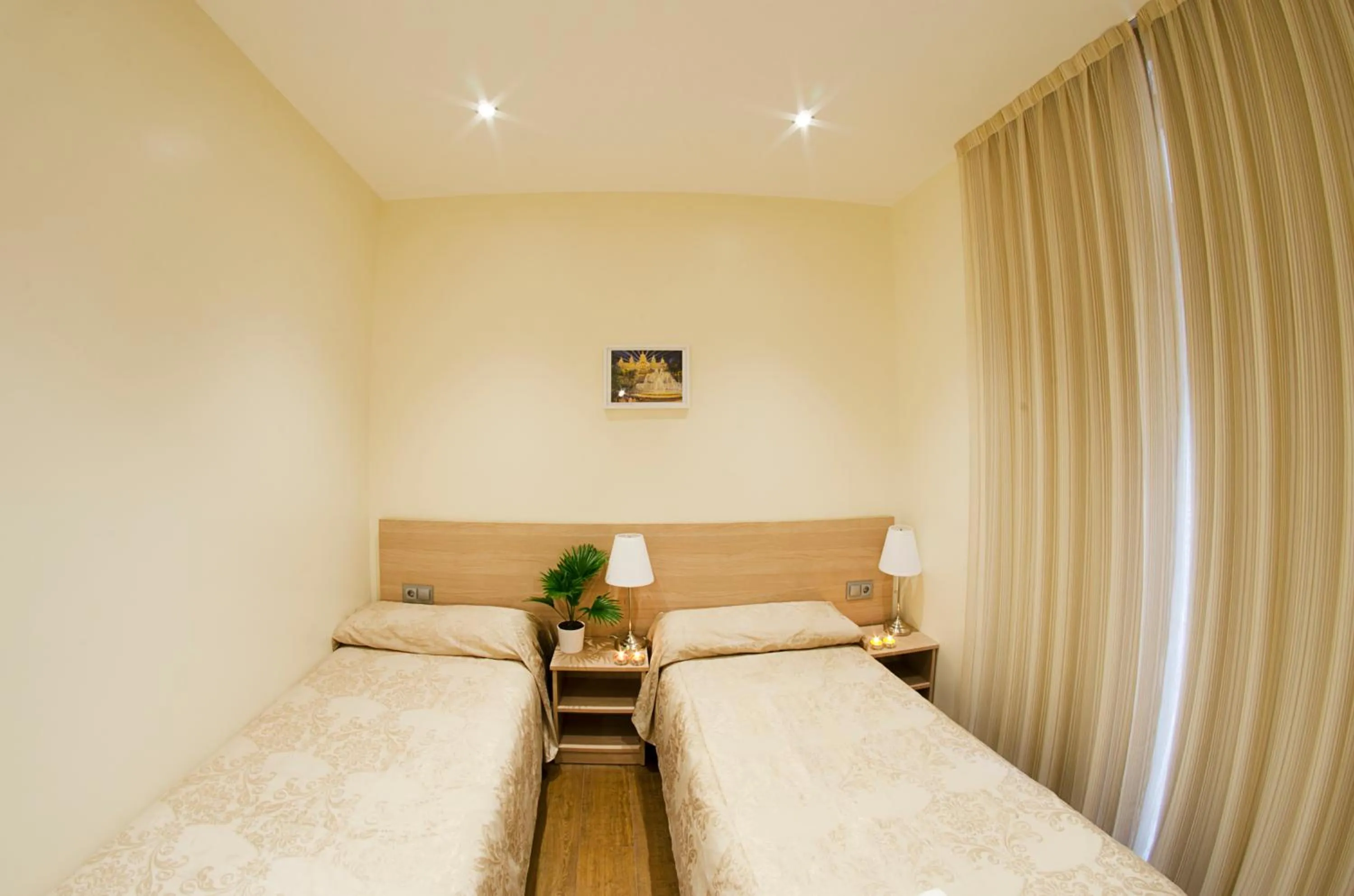 Bedroom, Bed in Hostal Excellence