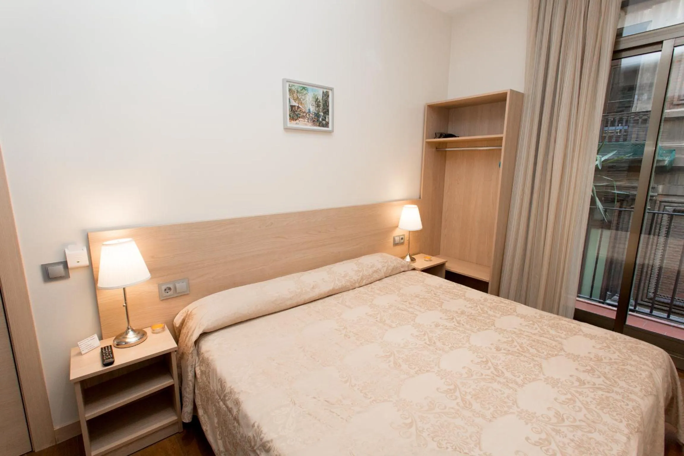 Photo of the whole room, Bed in Hostal Excellence