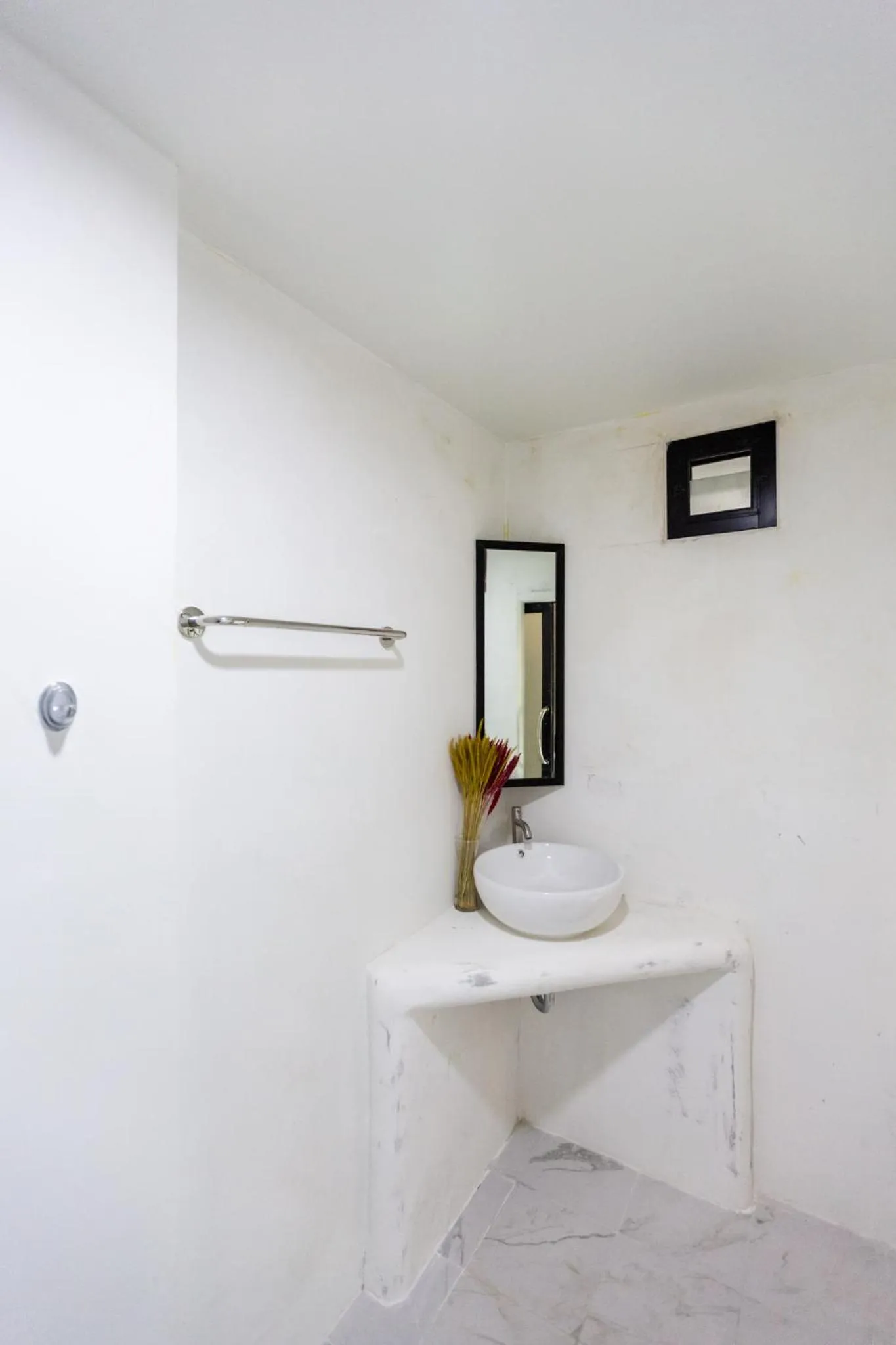 Bathroom in My Way Hostel Chiang Mai