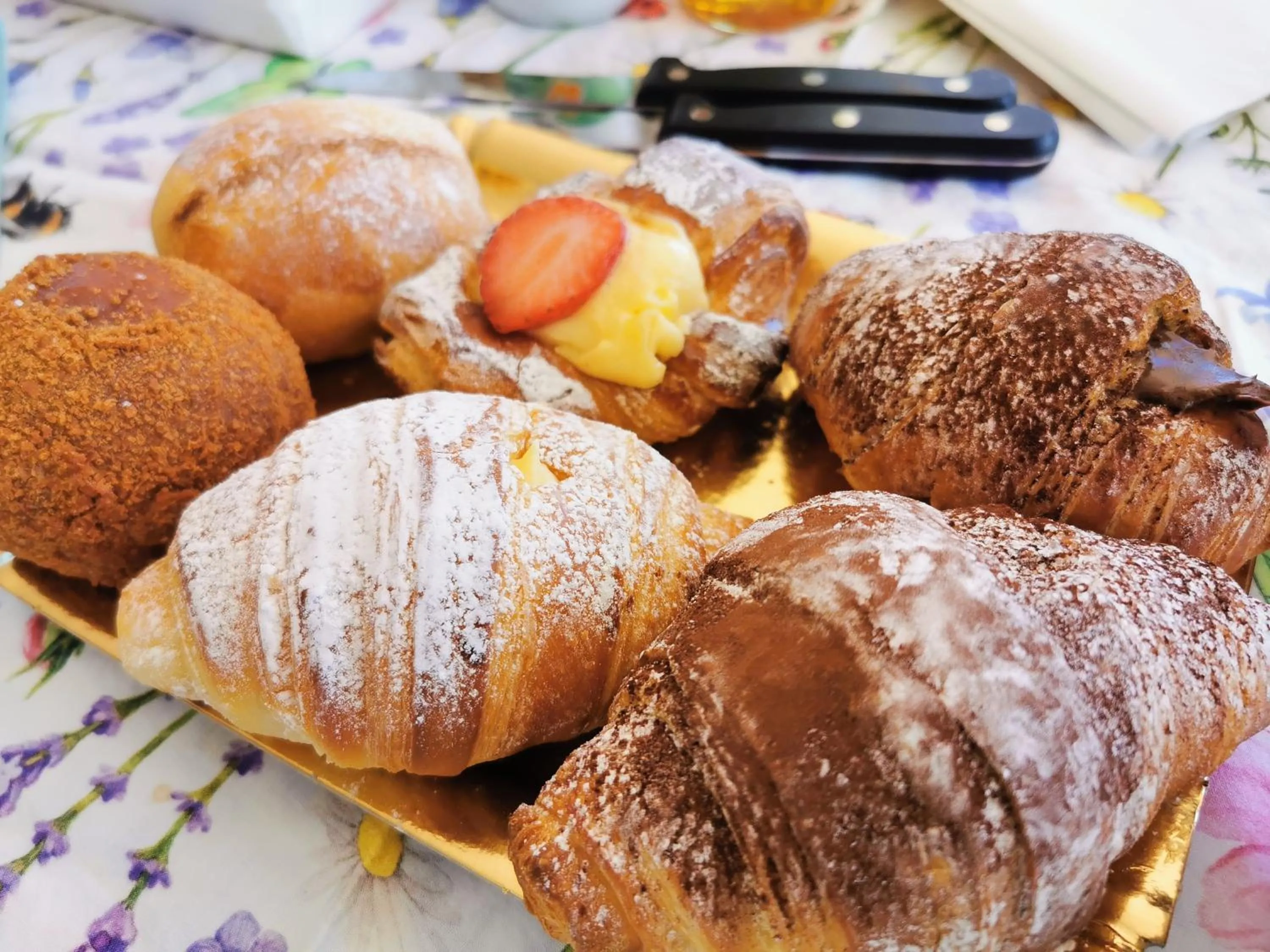 Food and drinks in Made in Sicily Santa Tecla