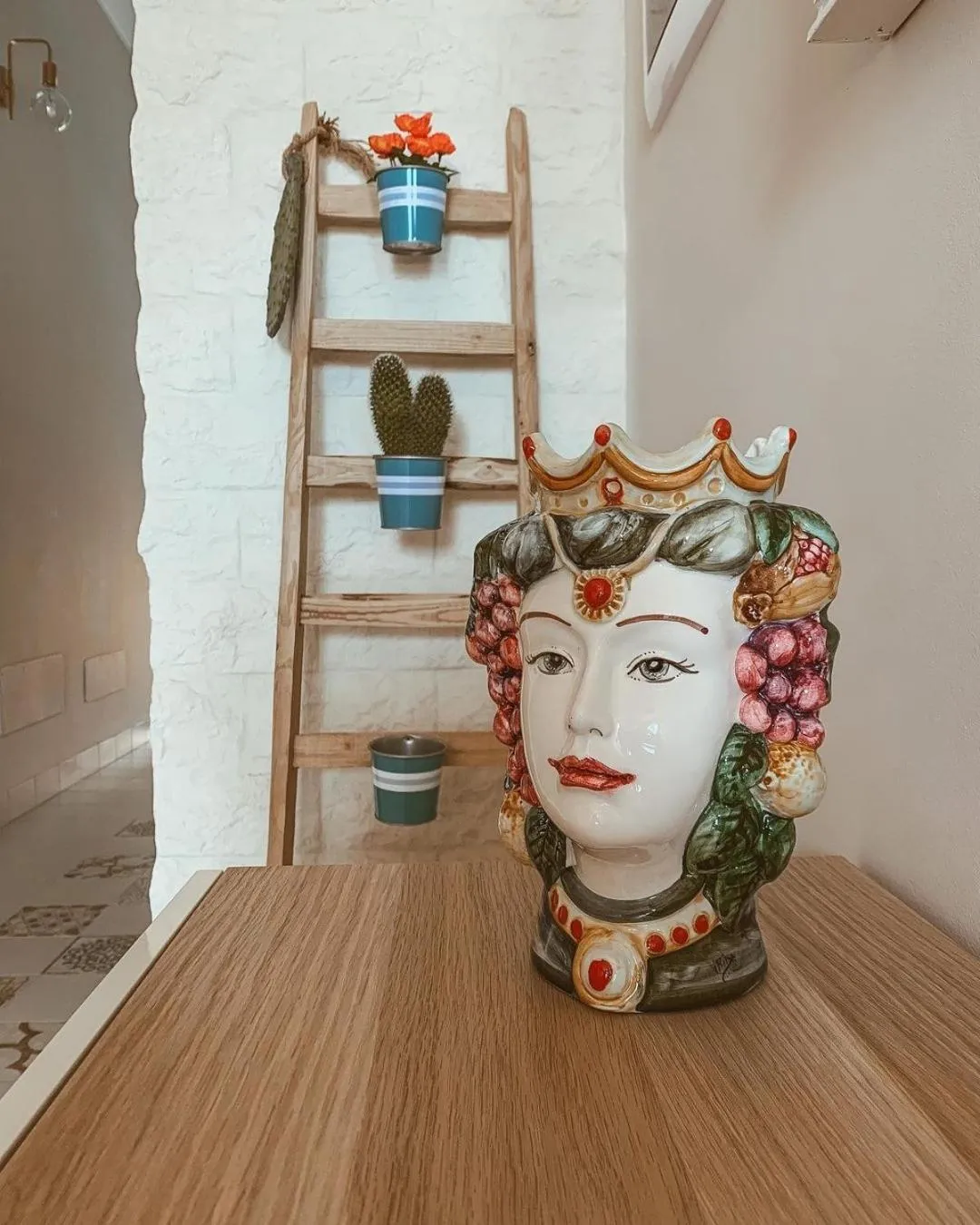 Decorative detail in Made in Sicily Santa Tecla