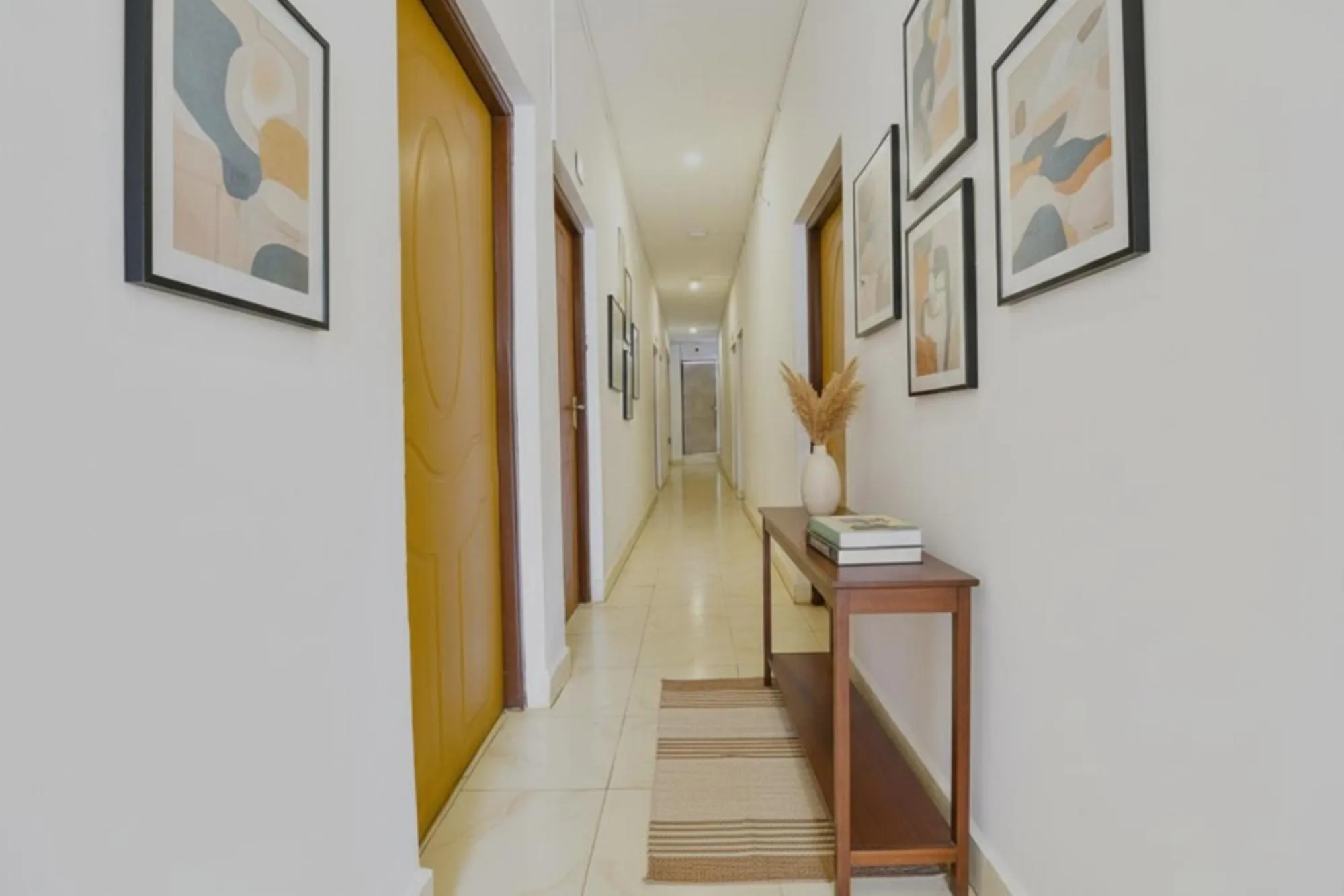 Lobby or reception in FabHotel Benz Destination - 700m Candolim Beach
