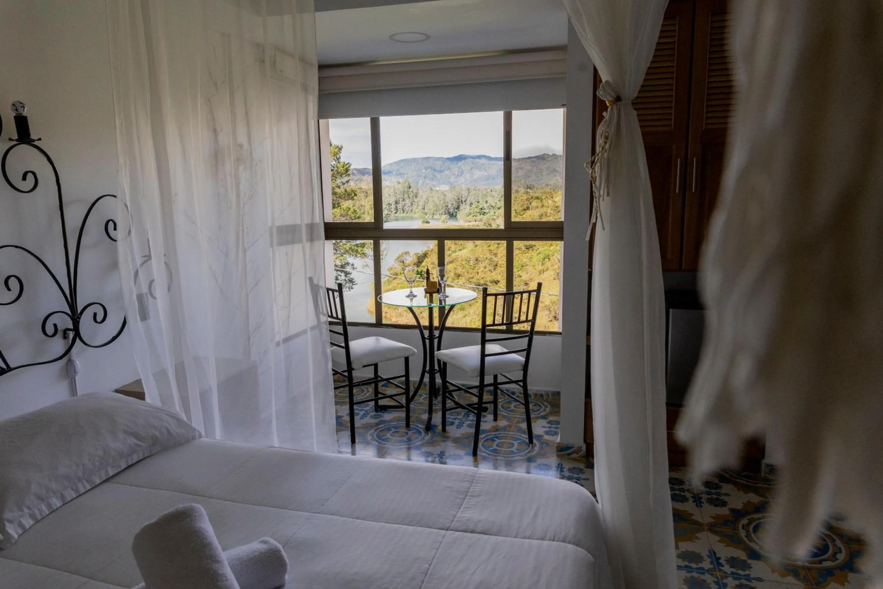 Bed in Hotel Bahia Del Faro