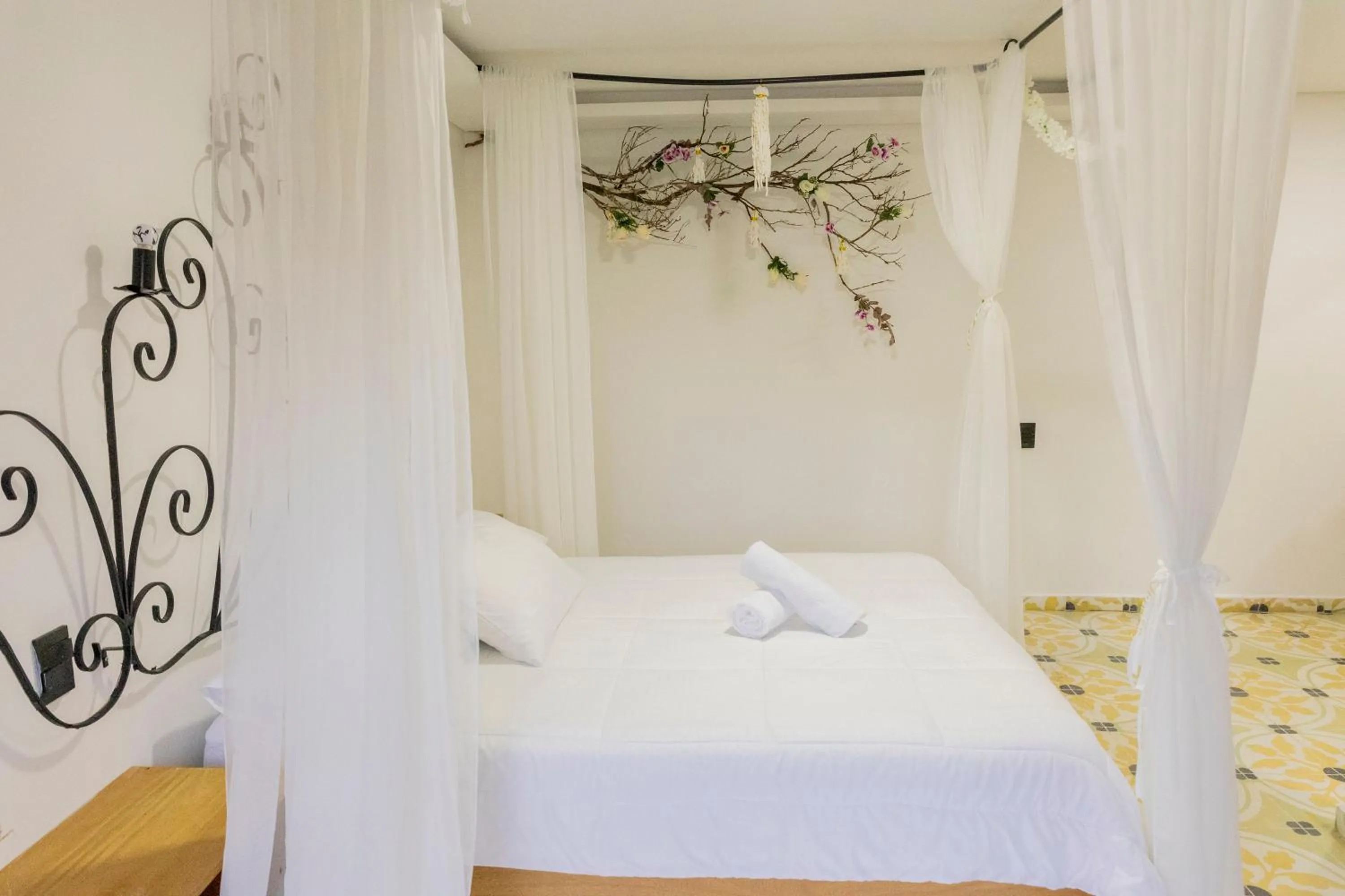 Bed in Hotel Bahia Del Faro