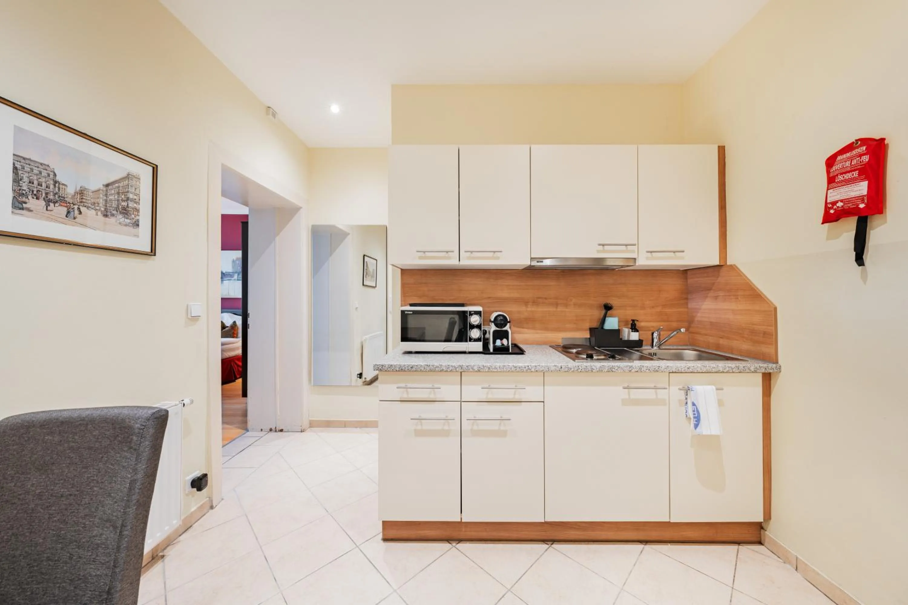 kitchen in Serviced Apartments Josefstadt City