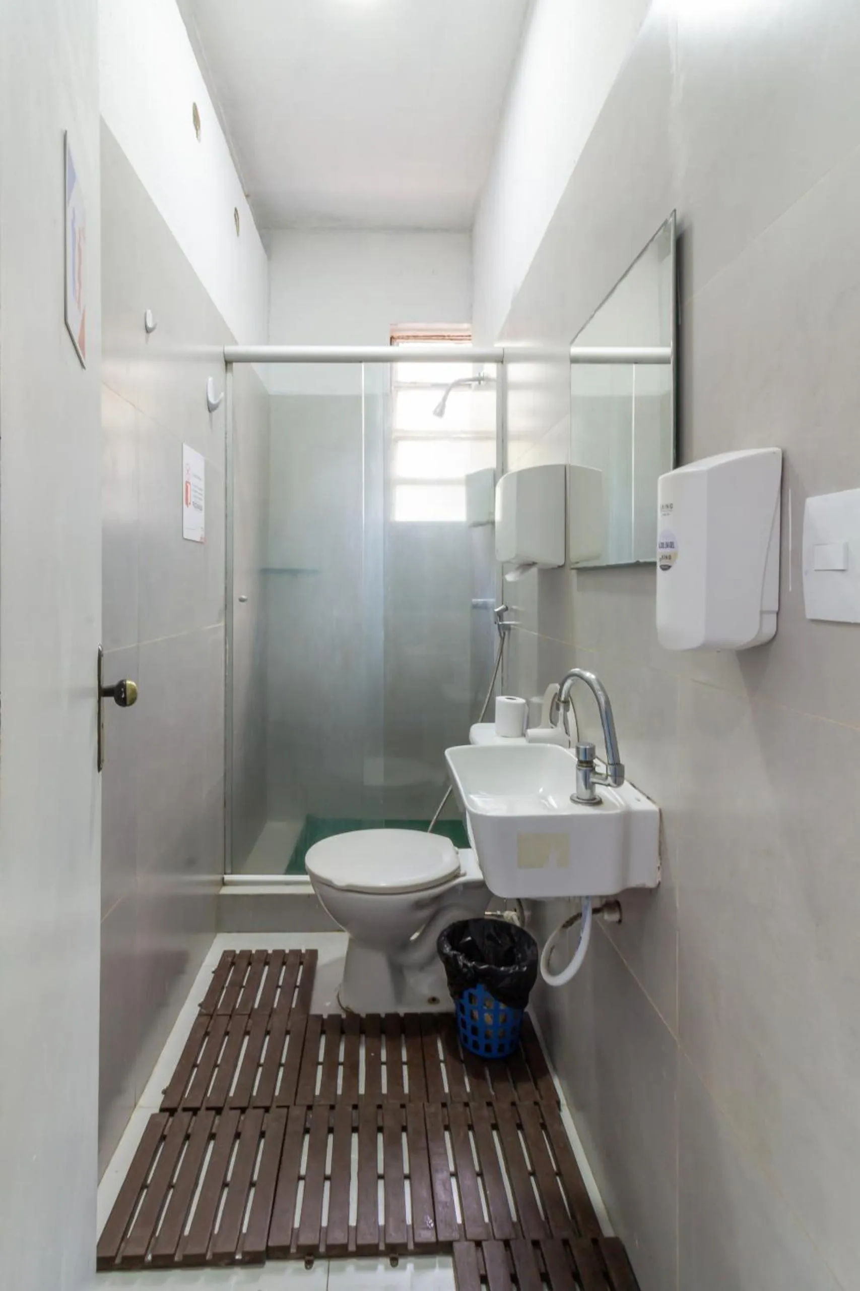 Bathroom in Hostel Leblon