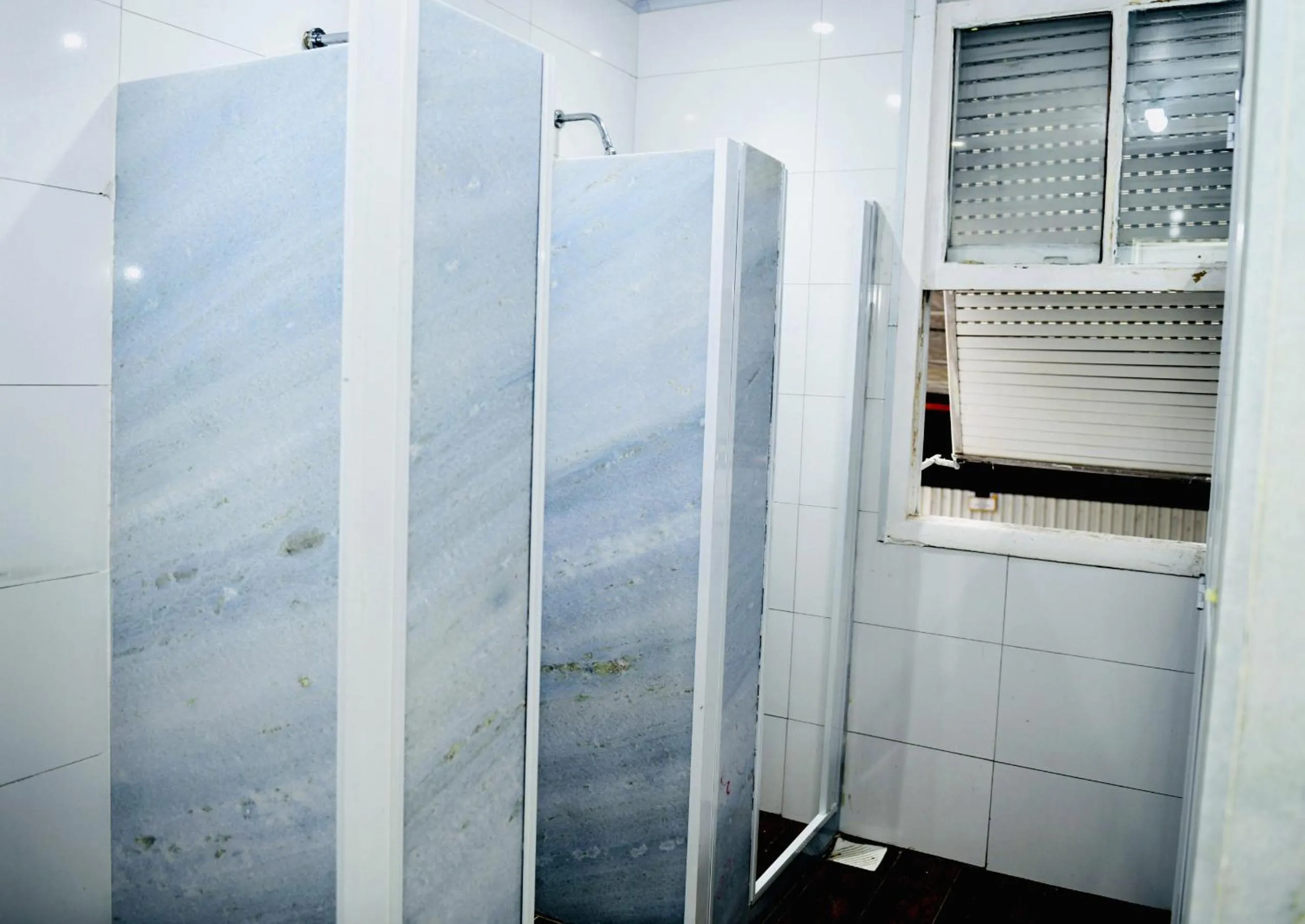 Bathroom in Hostel Leblon