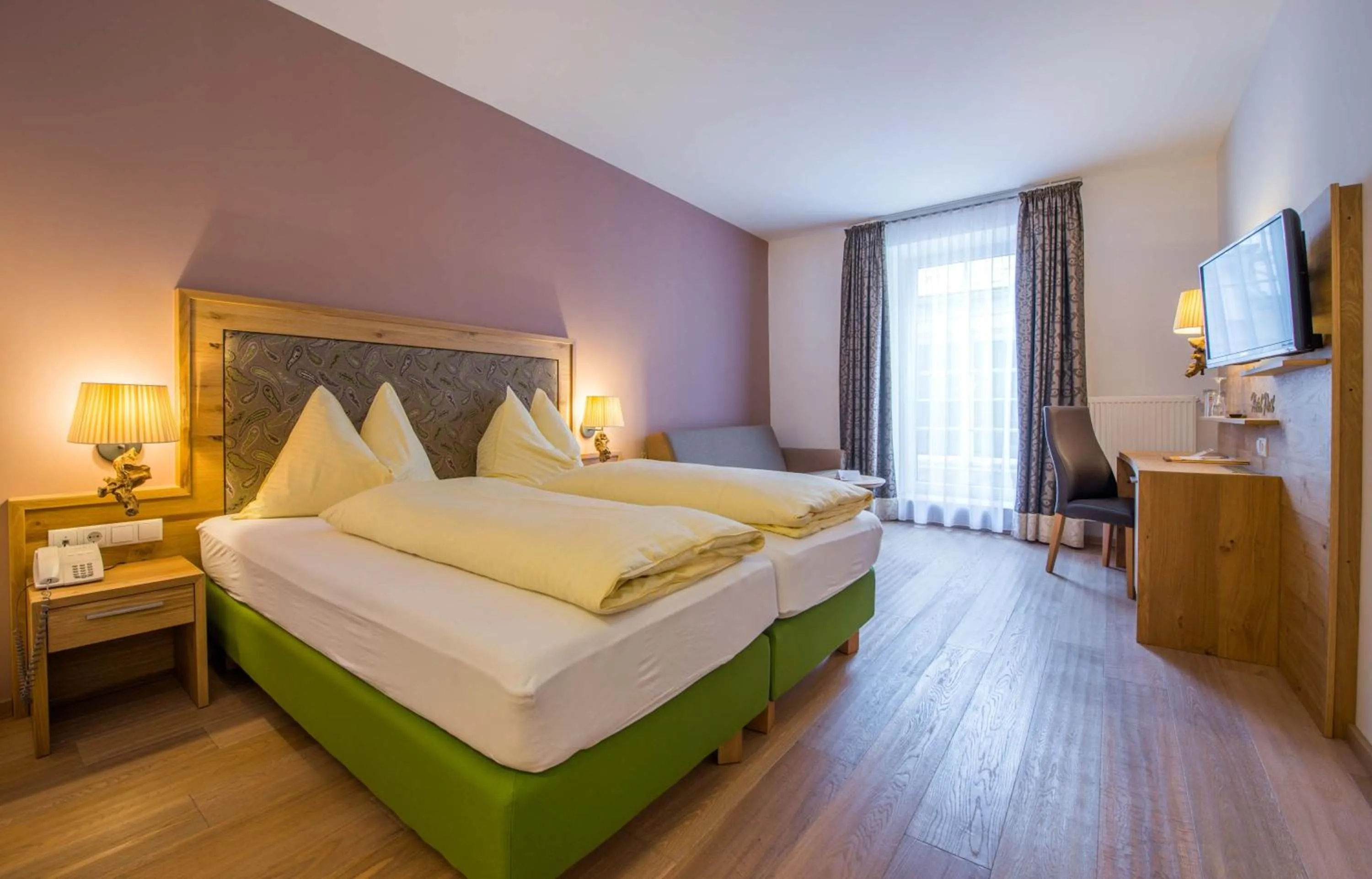 Photo of the whole room, Bed in Posthotel Radstadt