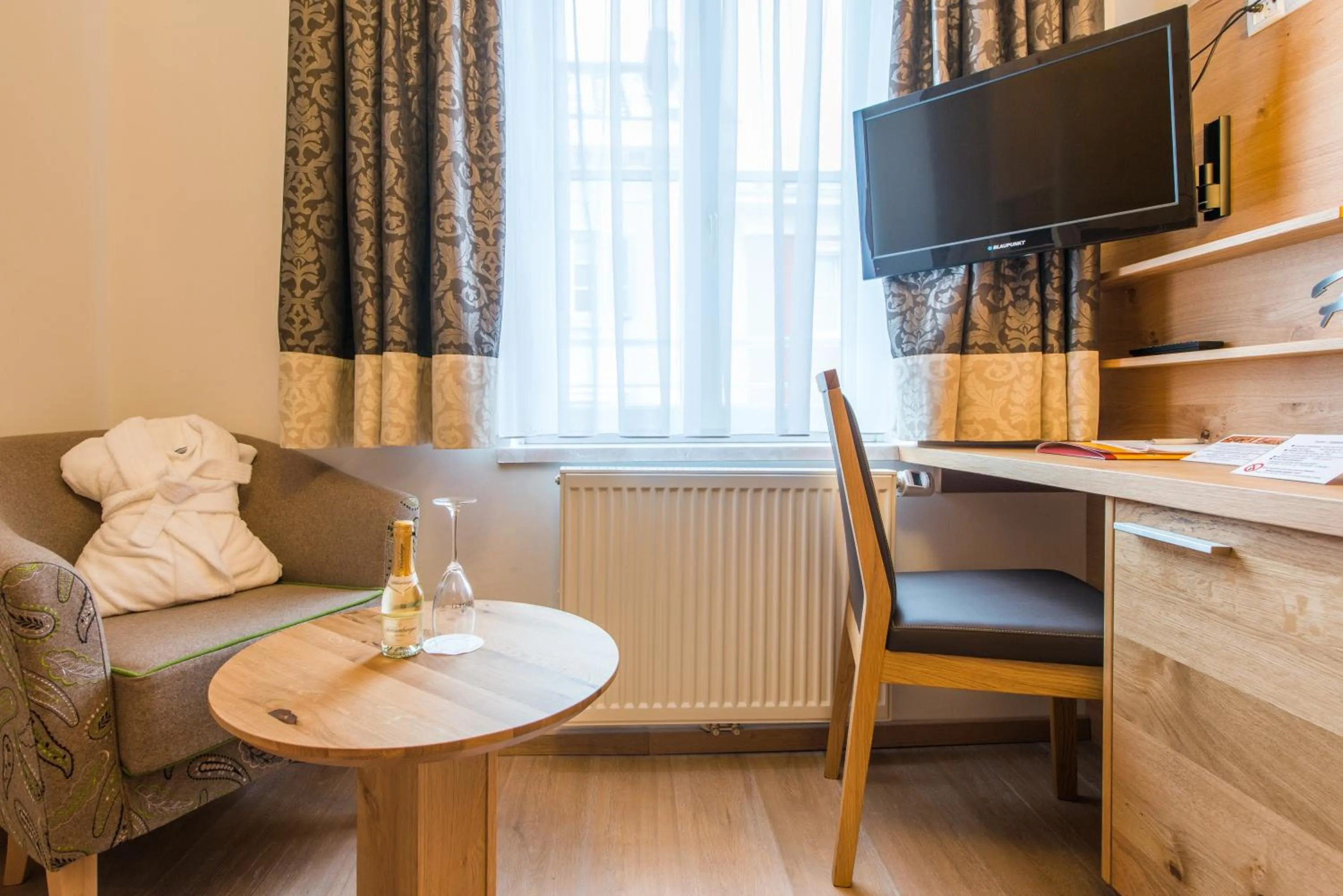 Photo of the whole room in Posthotel Radstadt