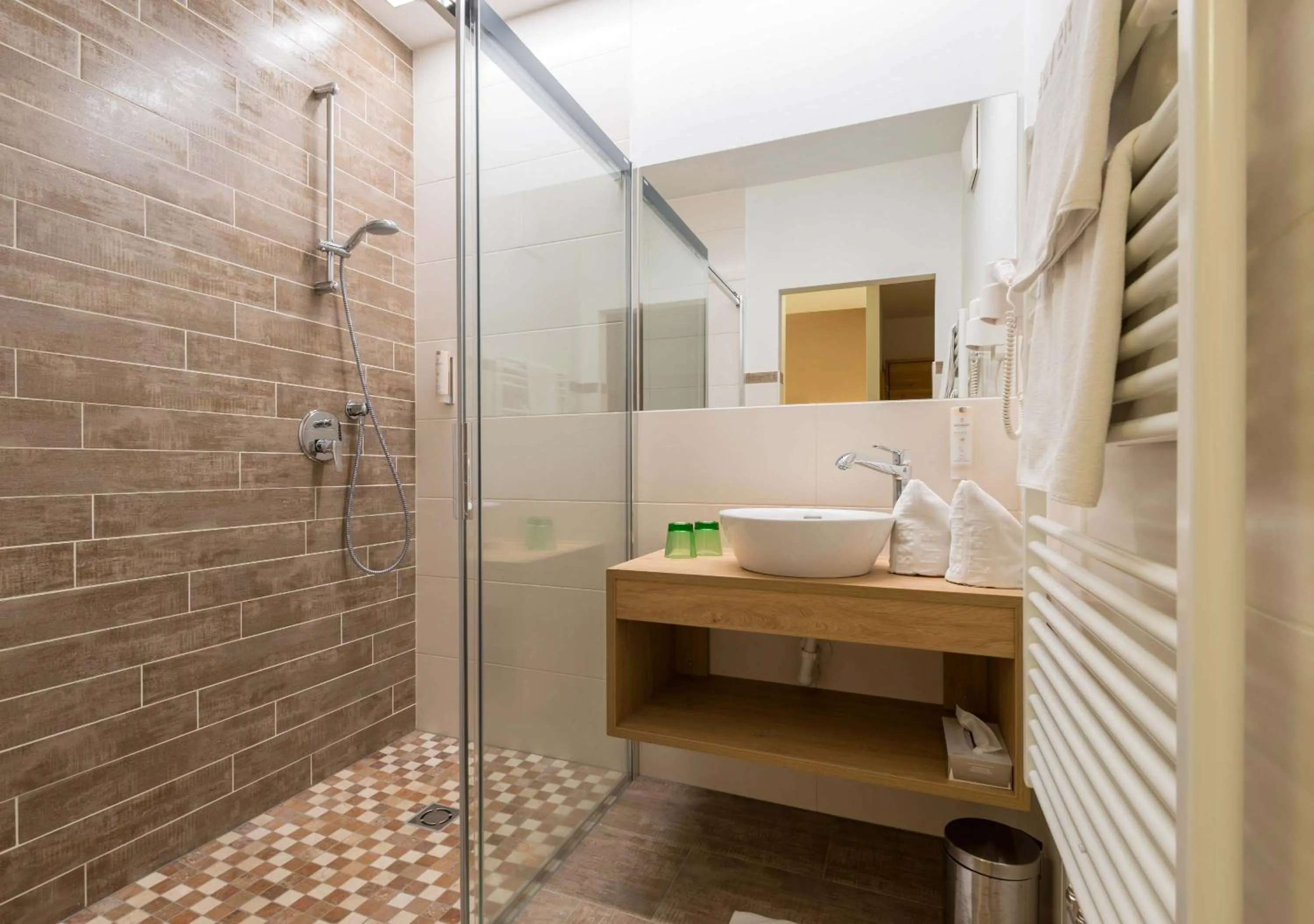 Bathroom in Posthotel Radstadt