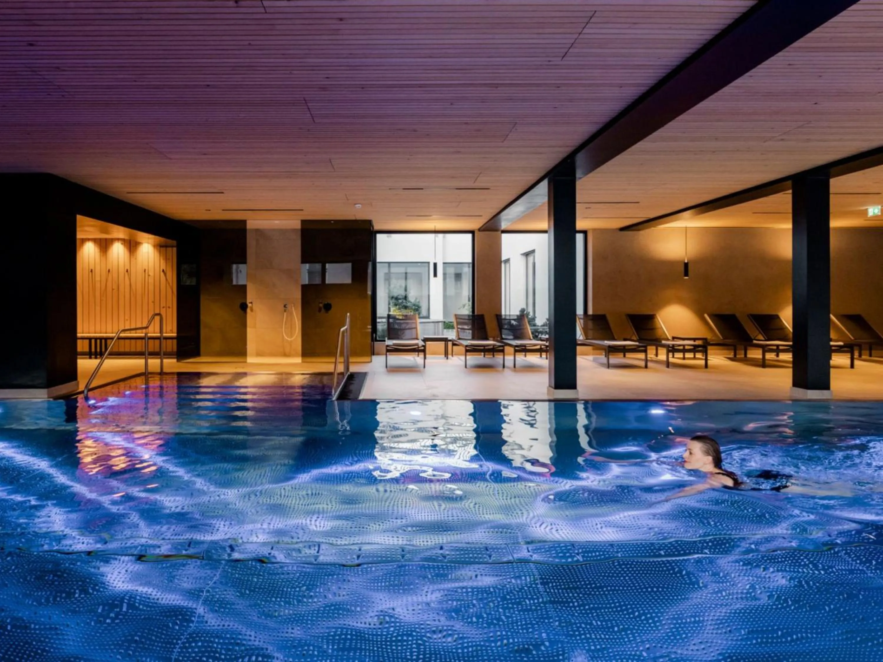 Swimming pool in Hotel Zimba