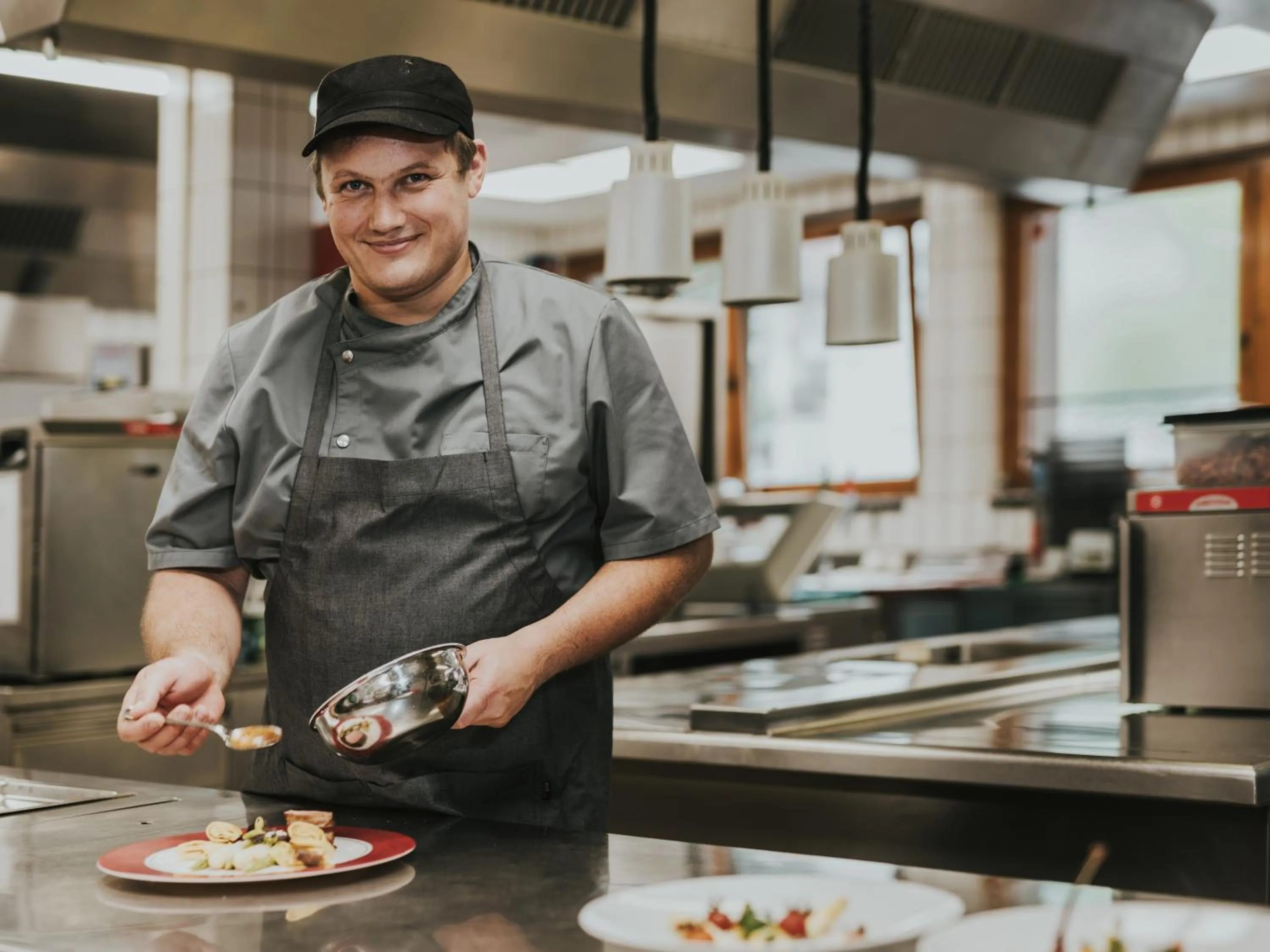 Restaurant/places to eat in Hotel Zimba