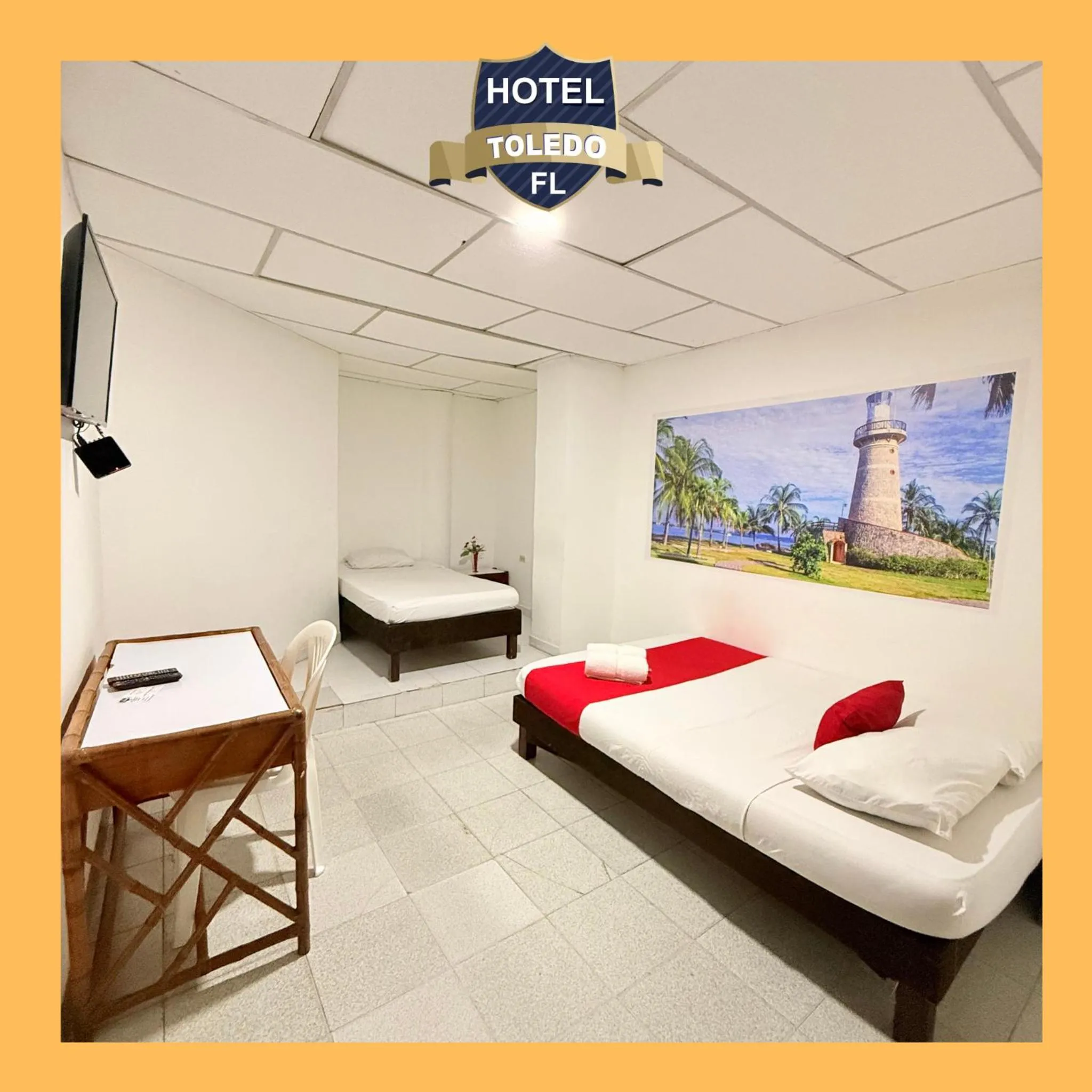 Bed in Hotel Toledo FL