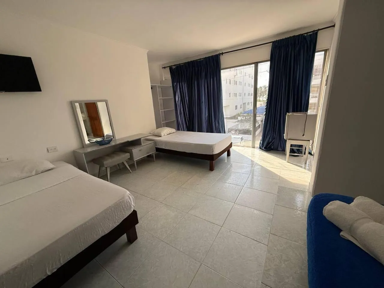 Bed in Hotel Toledo FL