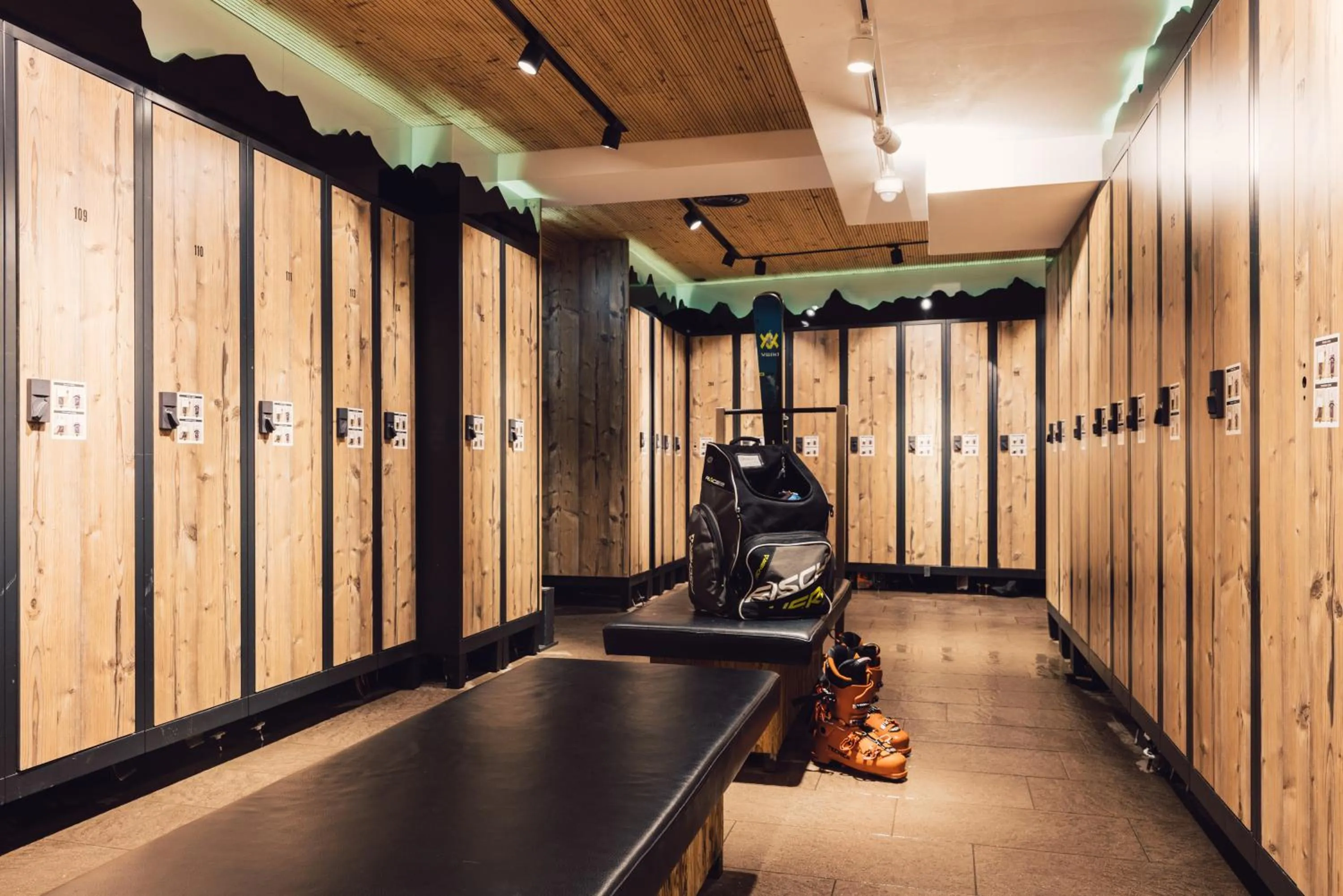 Skiing in Hotel Schöne Aussicht