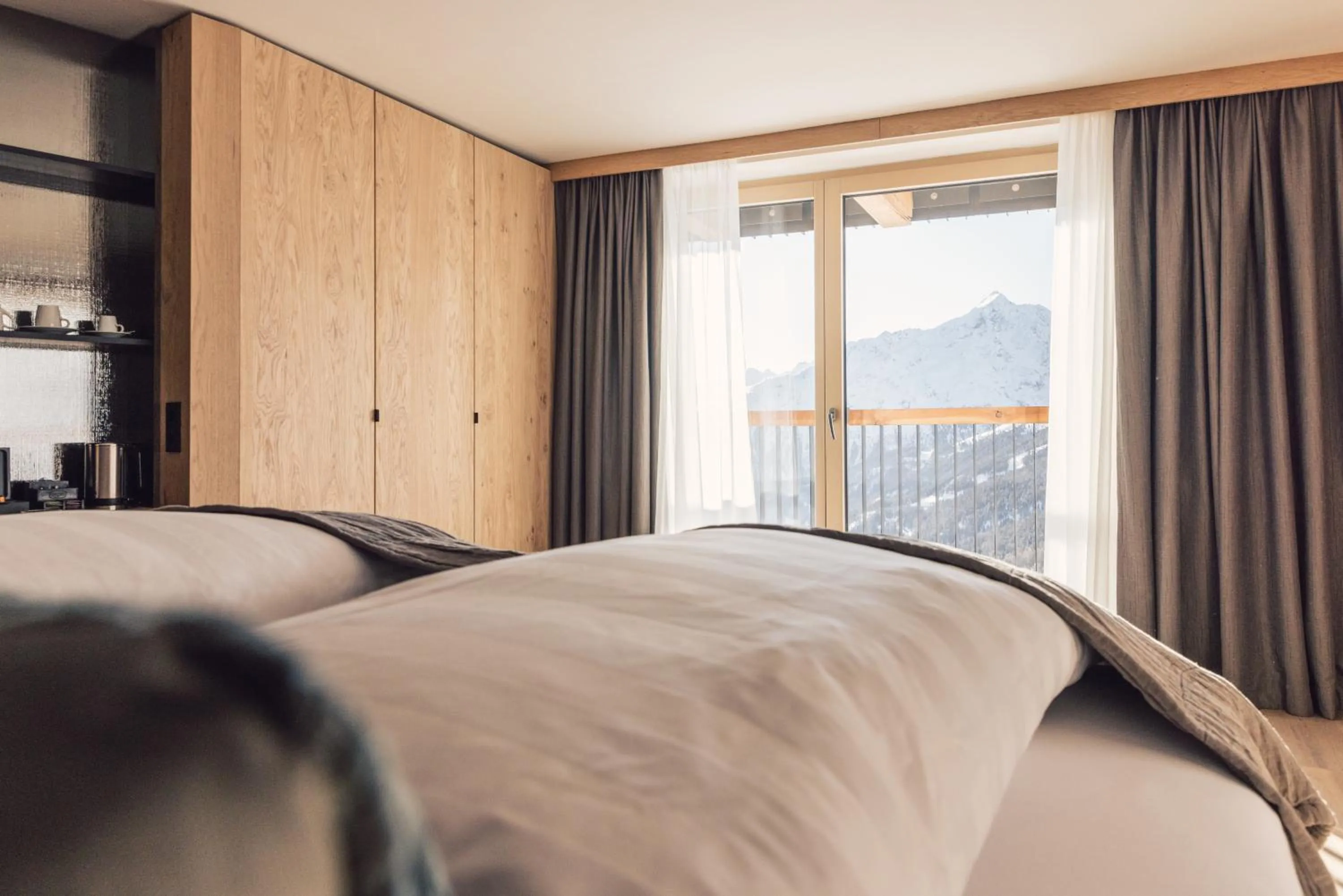 Photo of the whole room, Bed in Hotel Schöne Aussicht