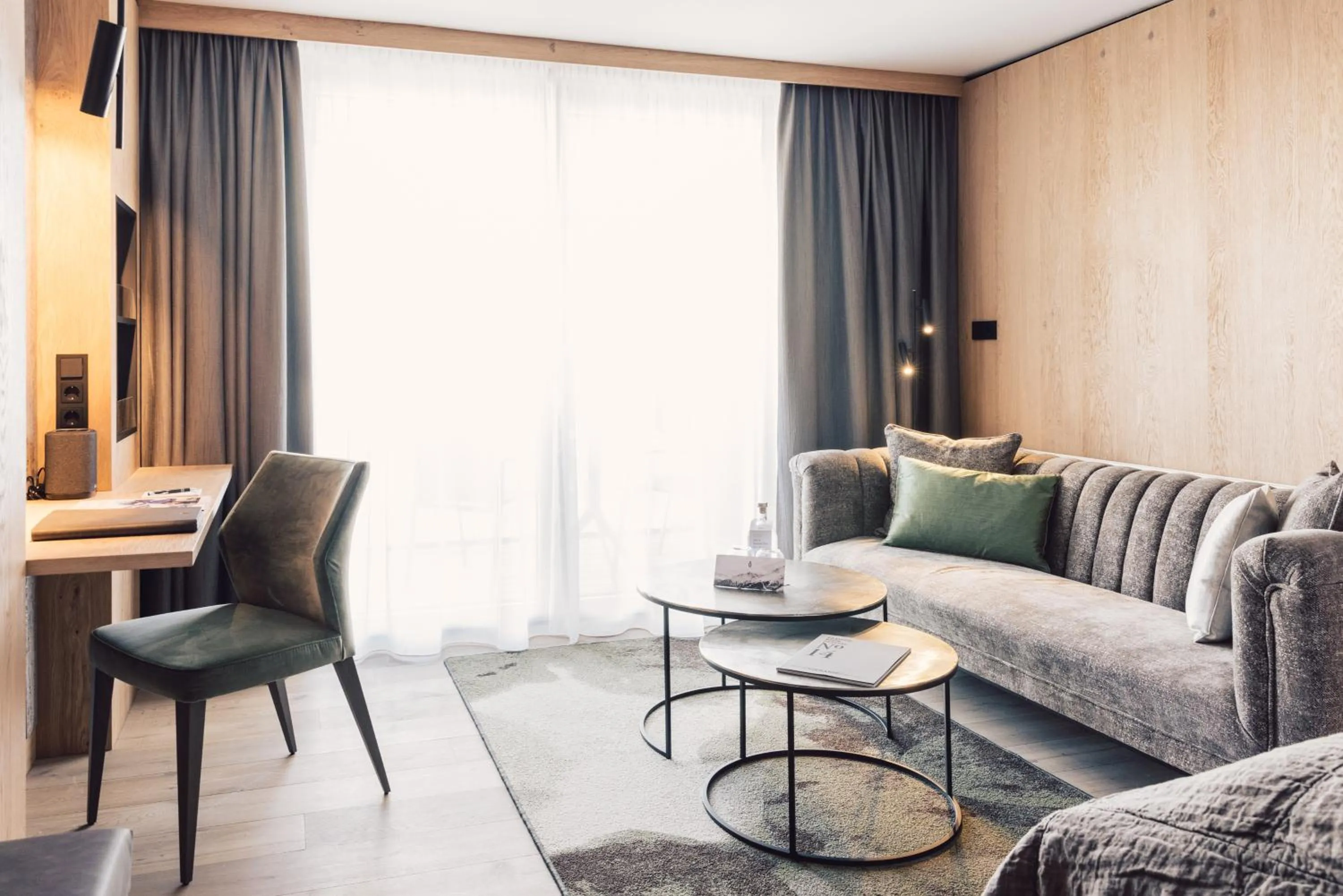 Photo of the whole room in Hotel Schöne Aussicht