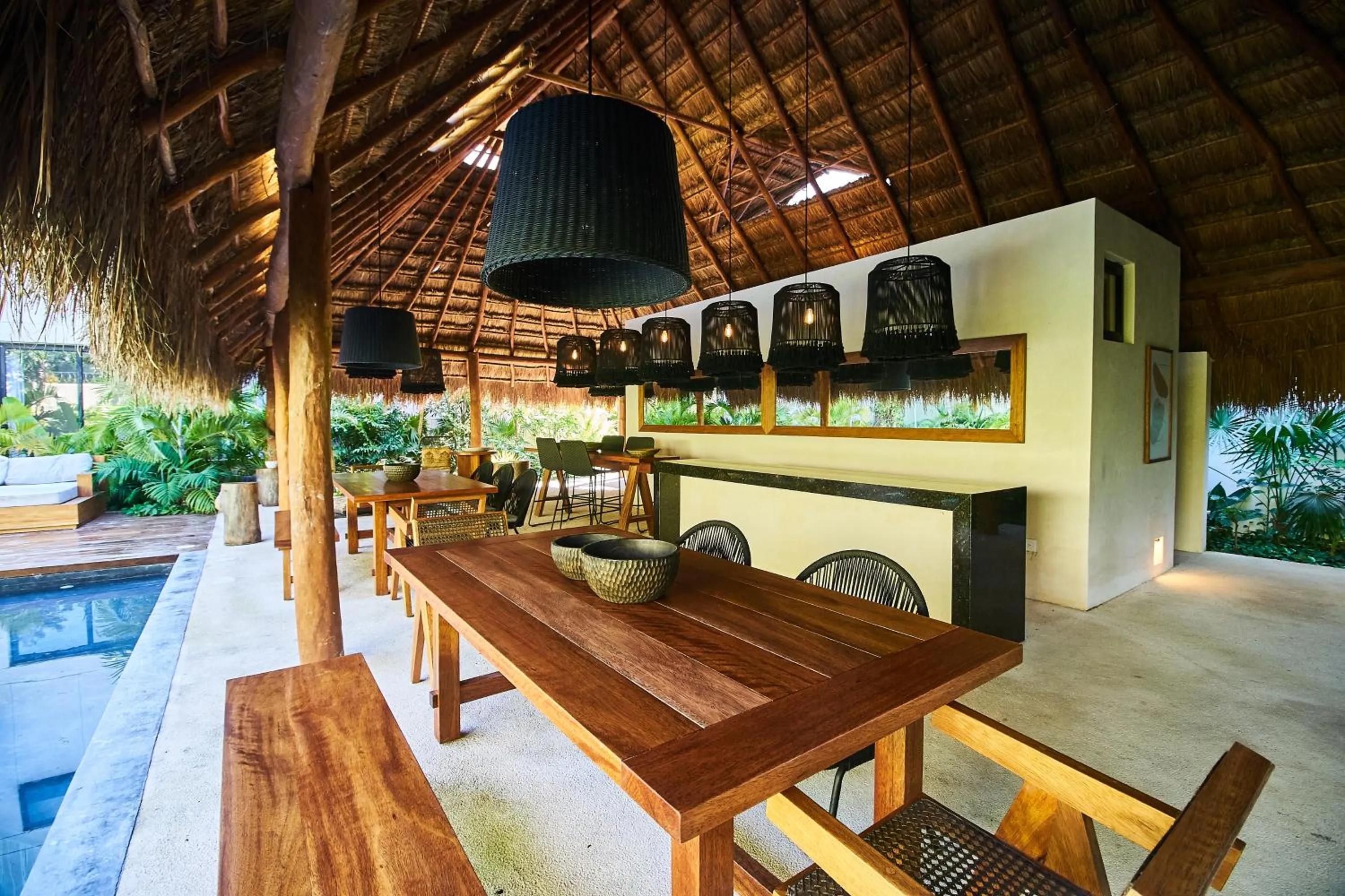 Seating area in Don Quijote - Private pool & Beach club access