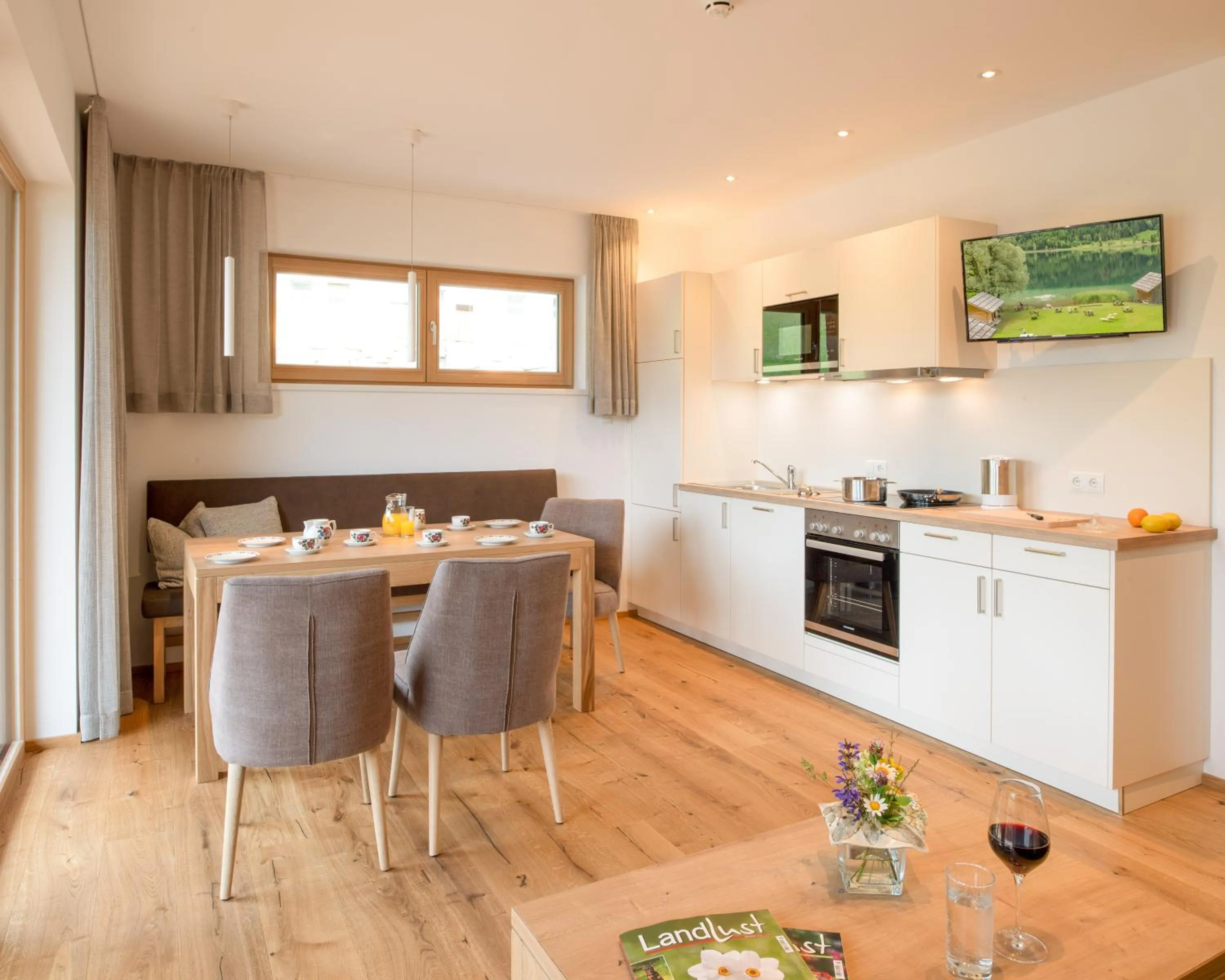 Two-Bedroom Apartment with Balcony in Ferienhof Neusacher Moser