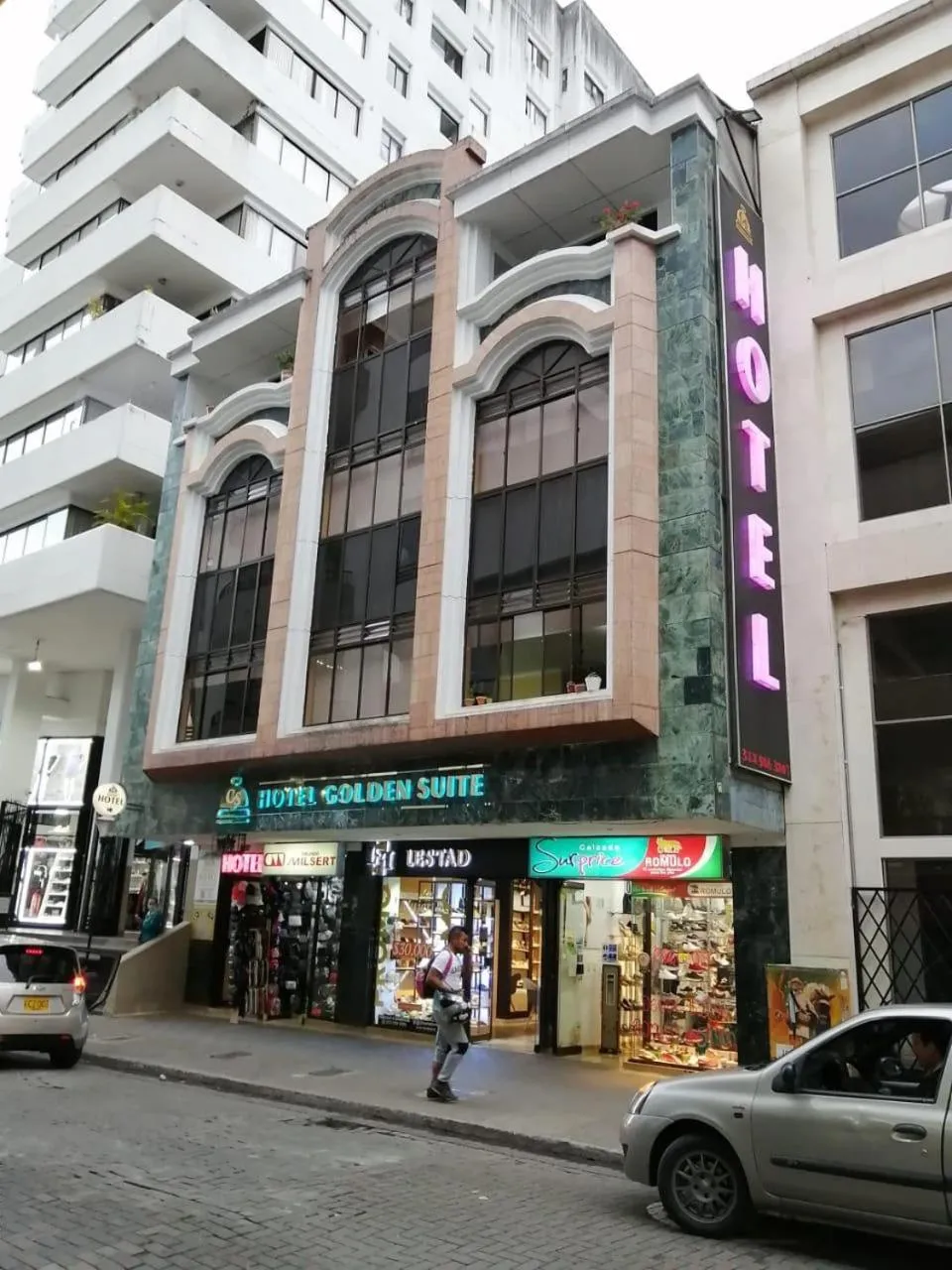 Property building in HOTEL GOLDEN SUITE