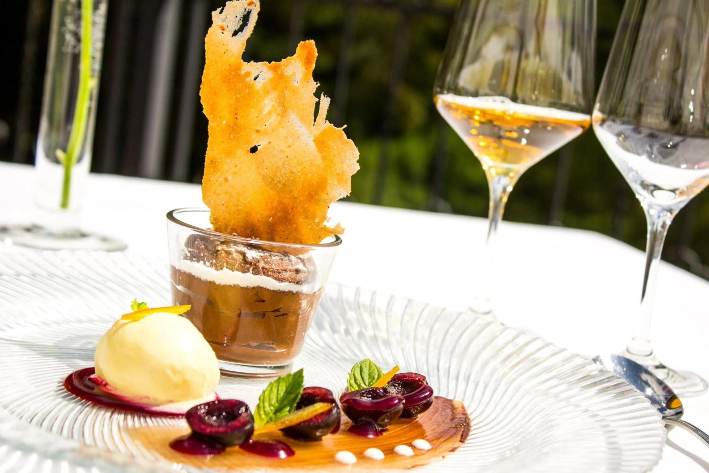 Restaurant/places to eat in Schlosshotel Rosenau Superior