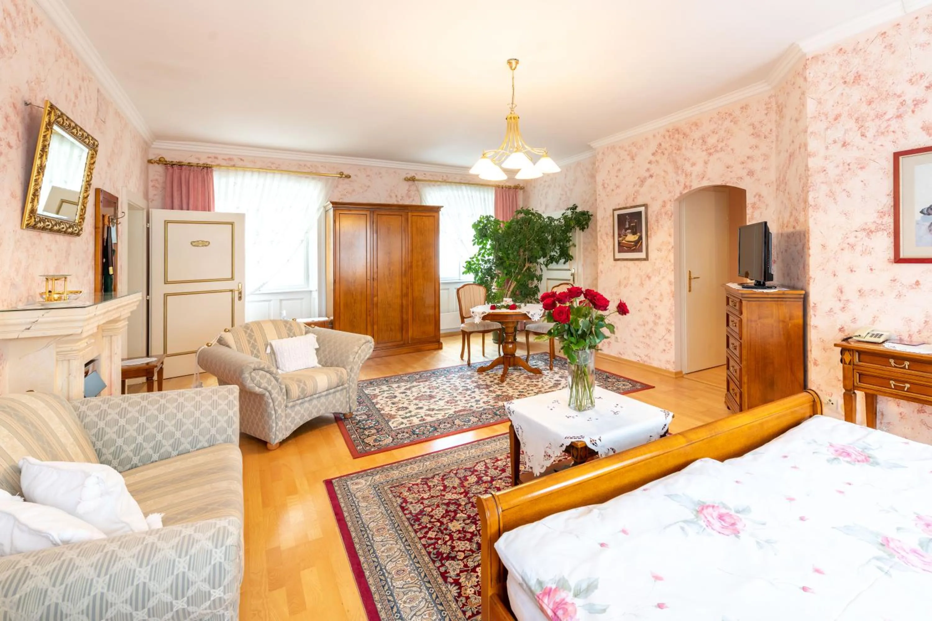 Bed in Schlosshotel Rosenau Superior