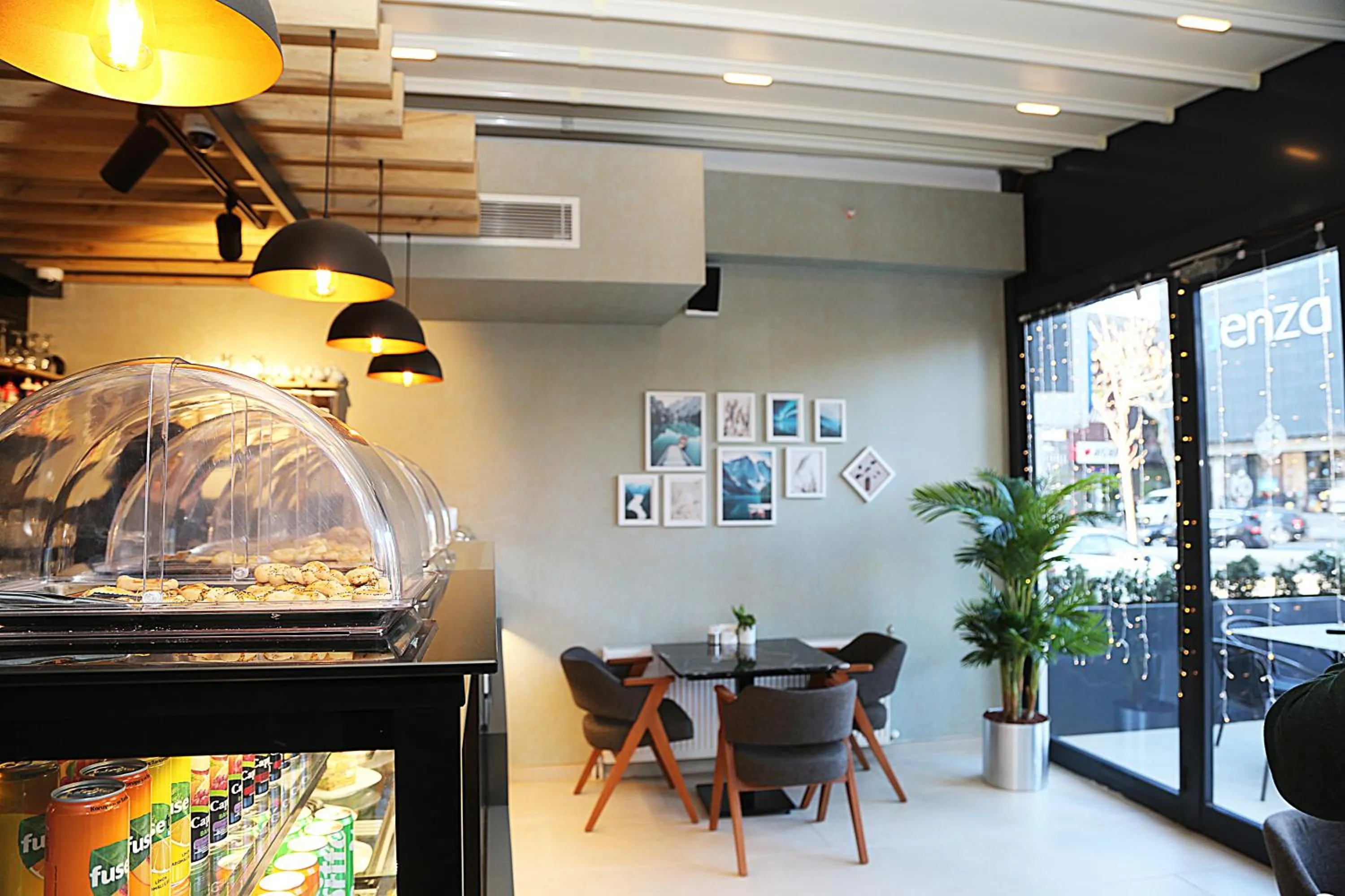 Restaurant/places to eat in Kerthill Hotel