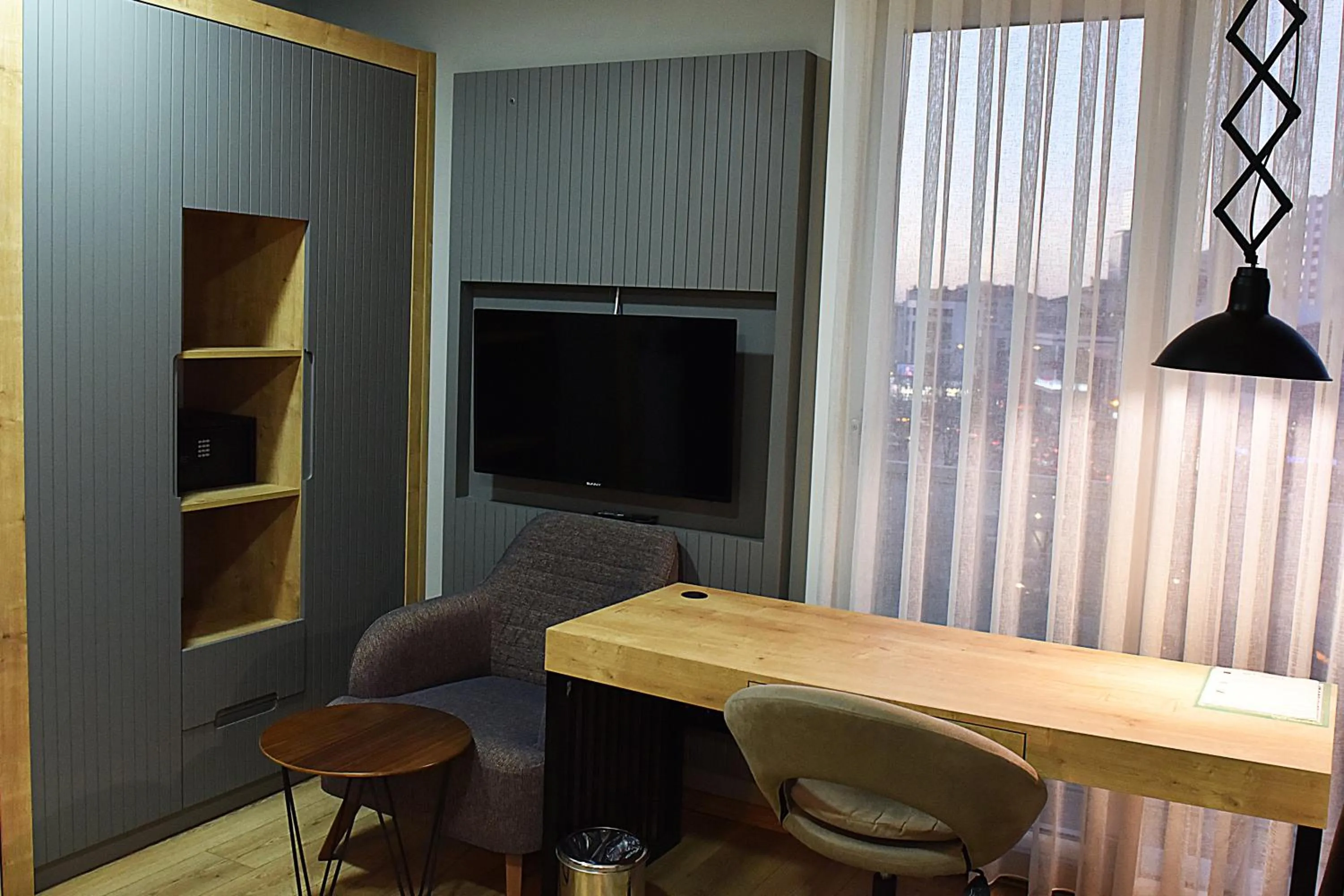 TV and multimedia in Kerthill Hotel