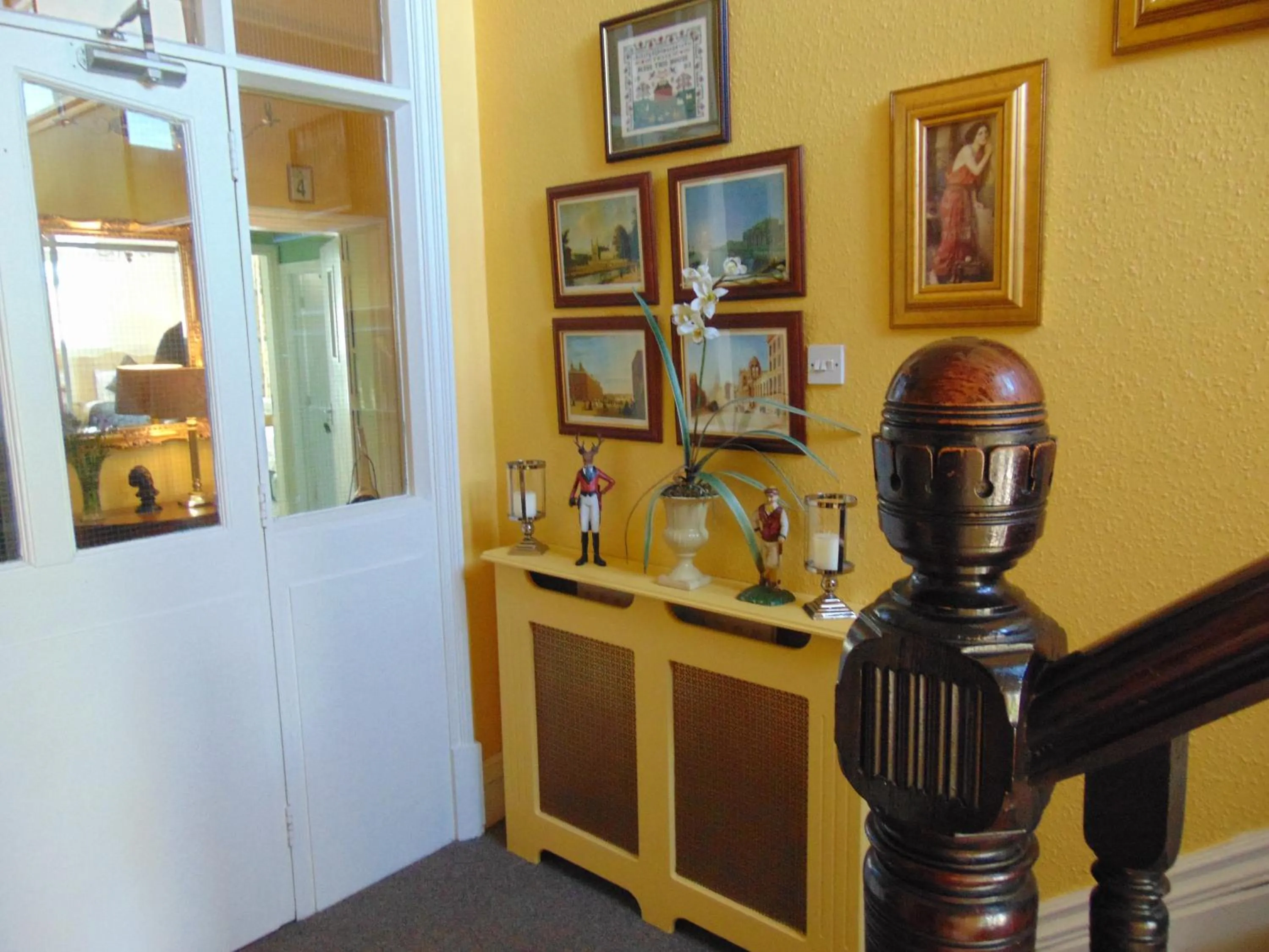 Decorative detail in Holywell House