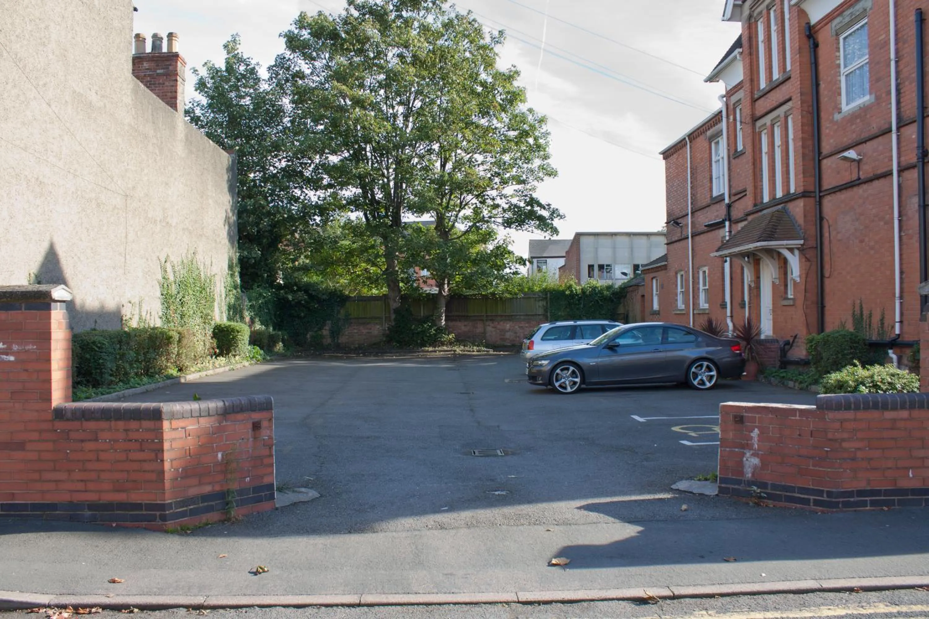 Property building in Holywell House