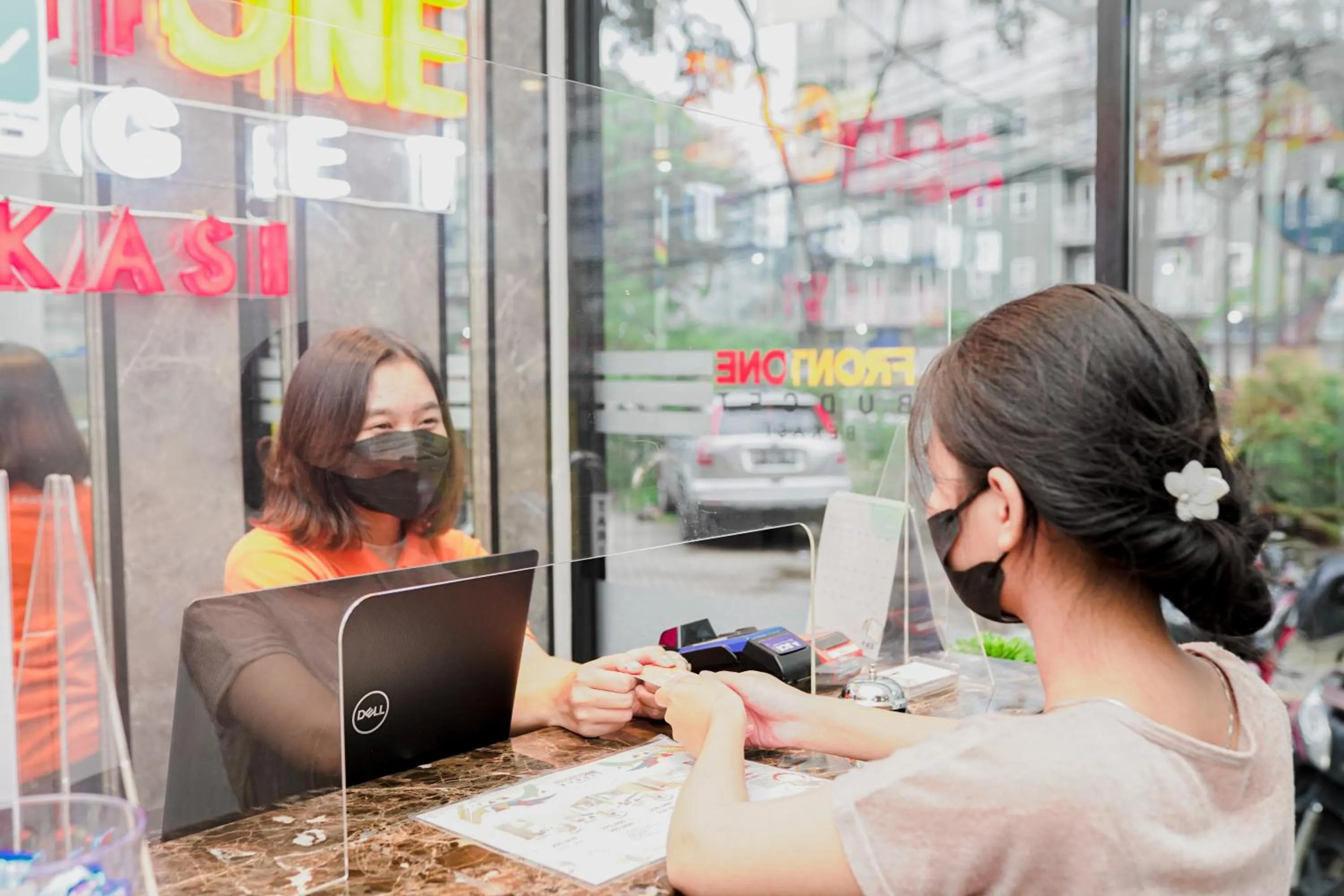 Lobby or reception in Front One Budget bekasi