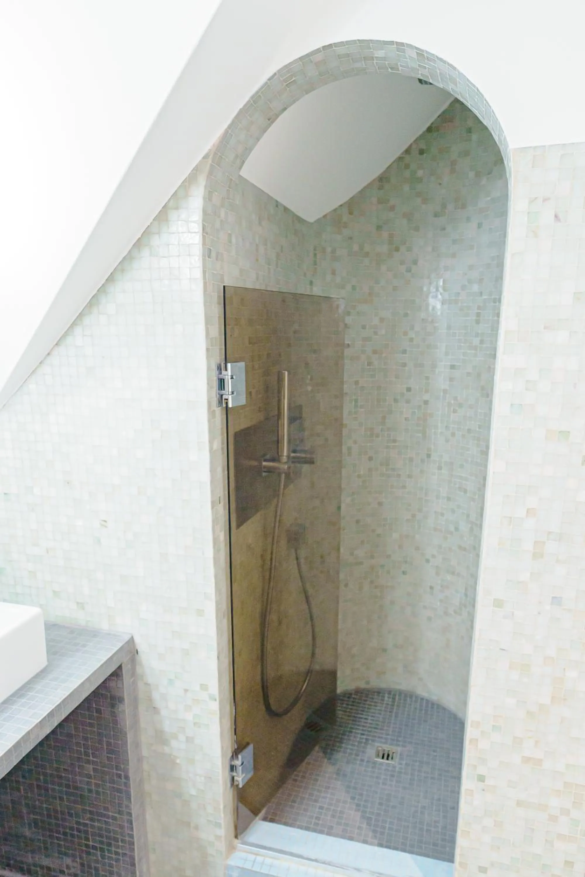 Shower in Villa Monceau Louvain la neuve