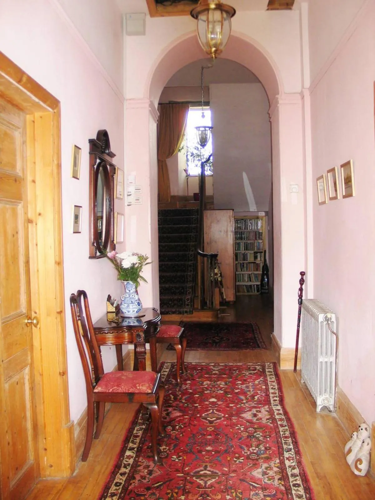 Seating area in Lamphey Park