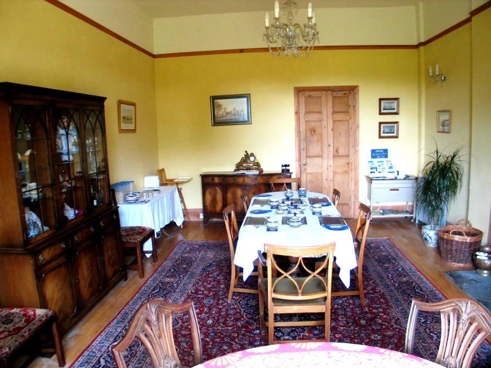 Restaurant/places to eat in Lamphey Park