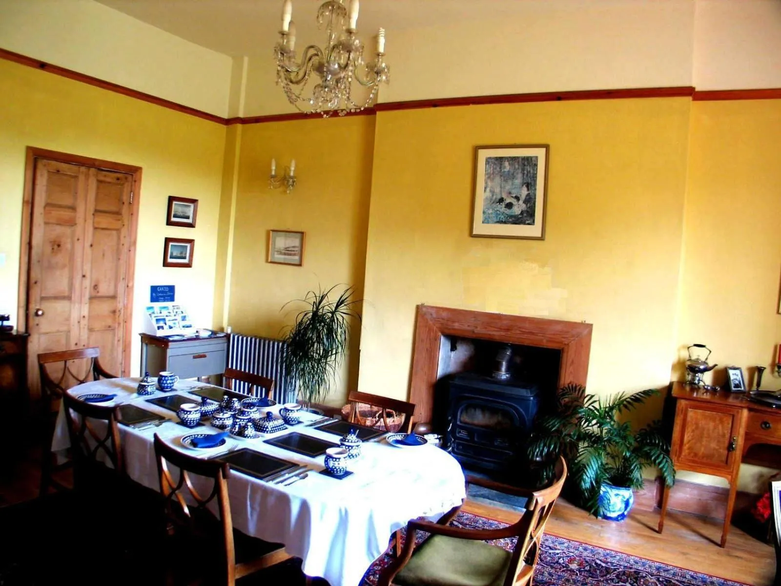 Restaurant/places to eat in Lamphey Park