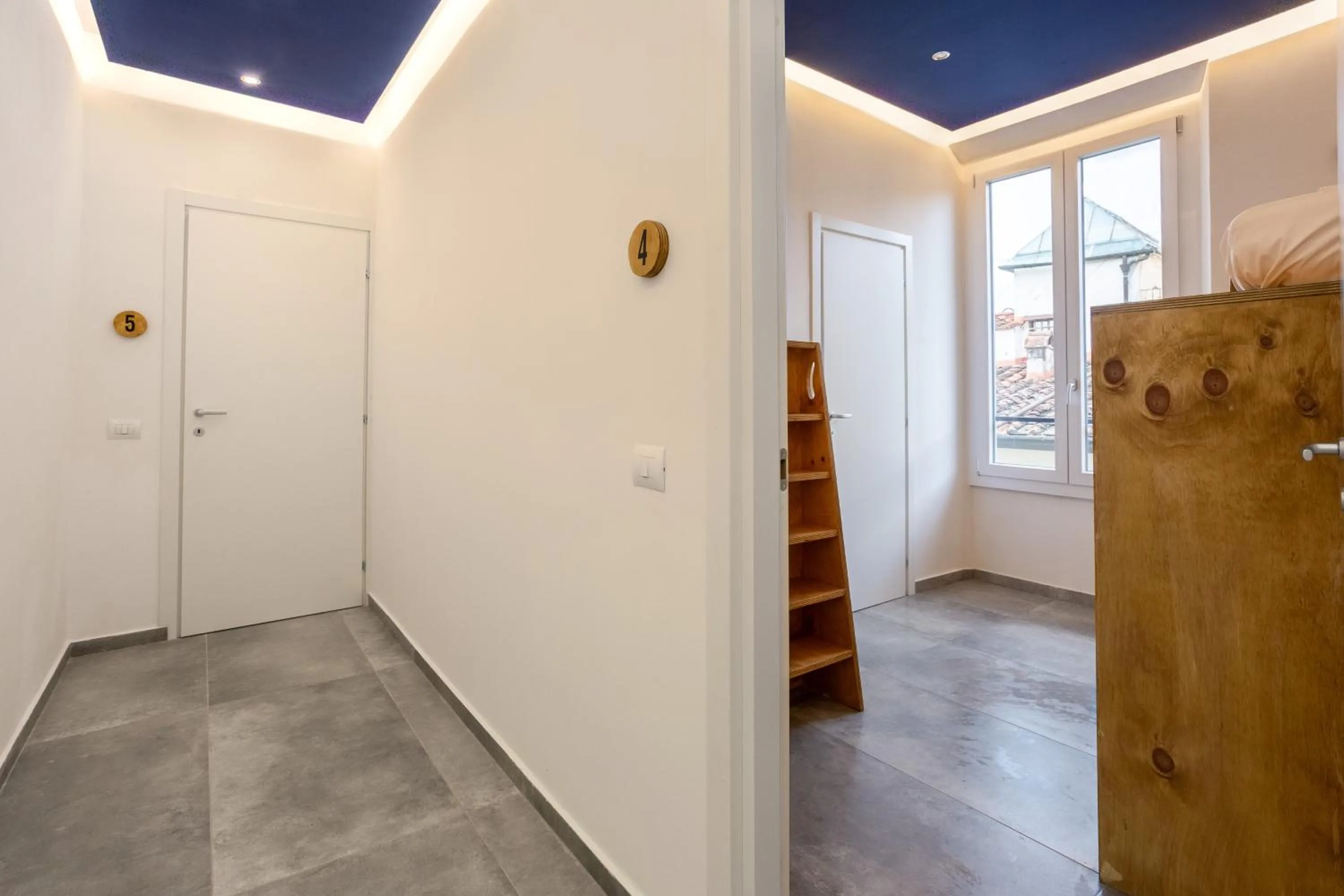 Photo of the whole room in Hotel Paola