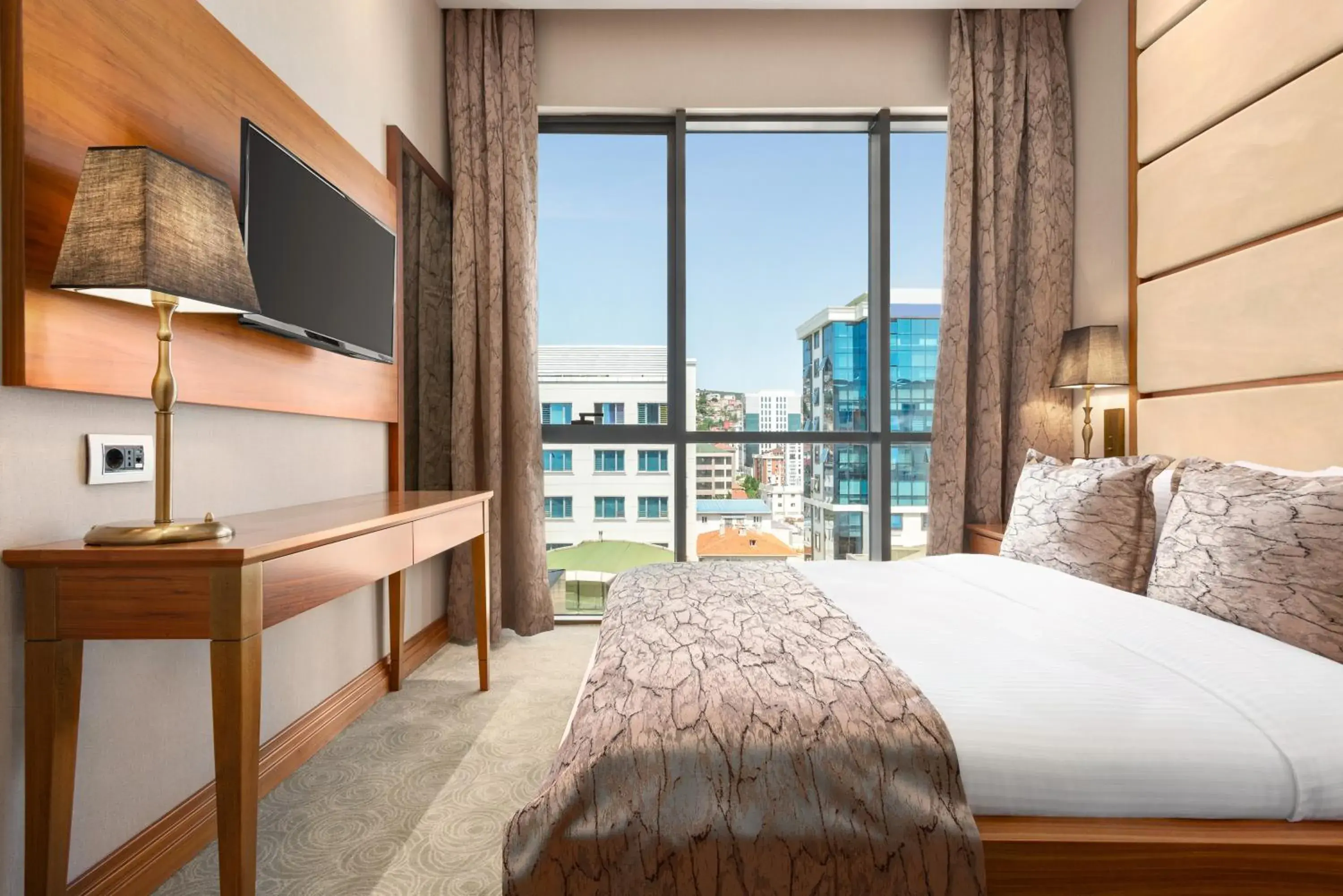 Double Room, City View - single occupancy in Days Hotel by Wyndham Istanbul Maltepe Double Room, City View - single occupancy in Days Hotel by Wyndham Istanbul Maltepe