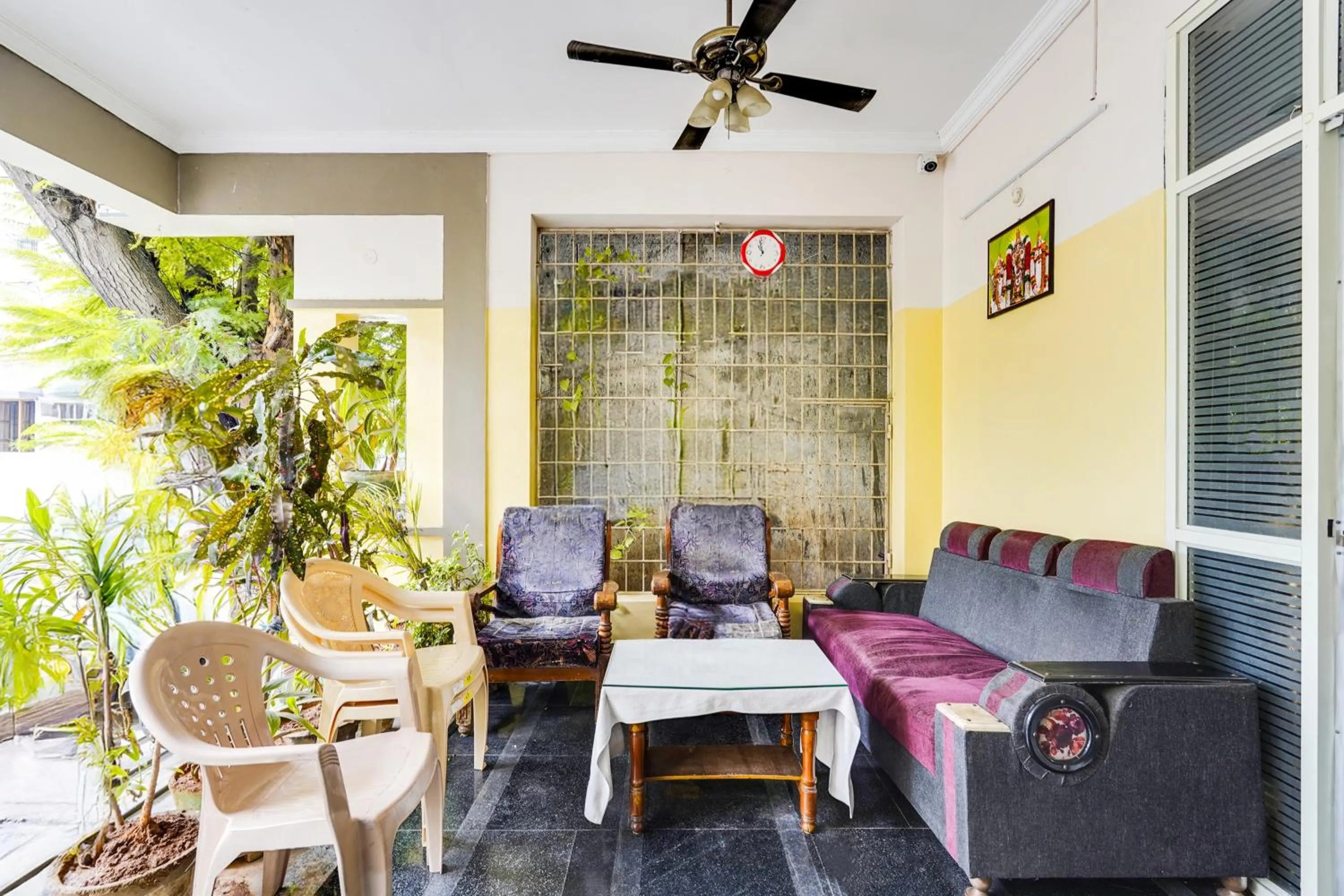 Lobby or reception in Hotel O Karakambadi Road Near Leela Mahal Circle