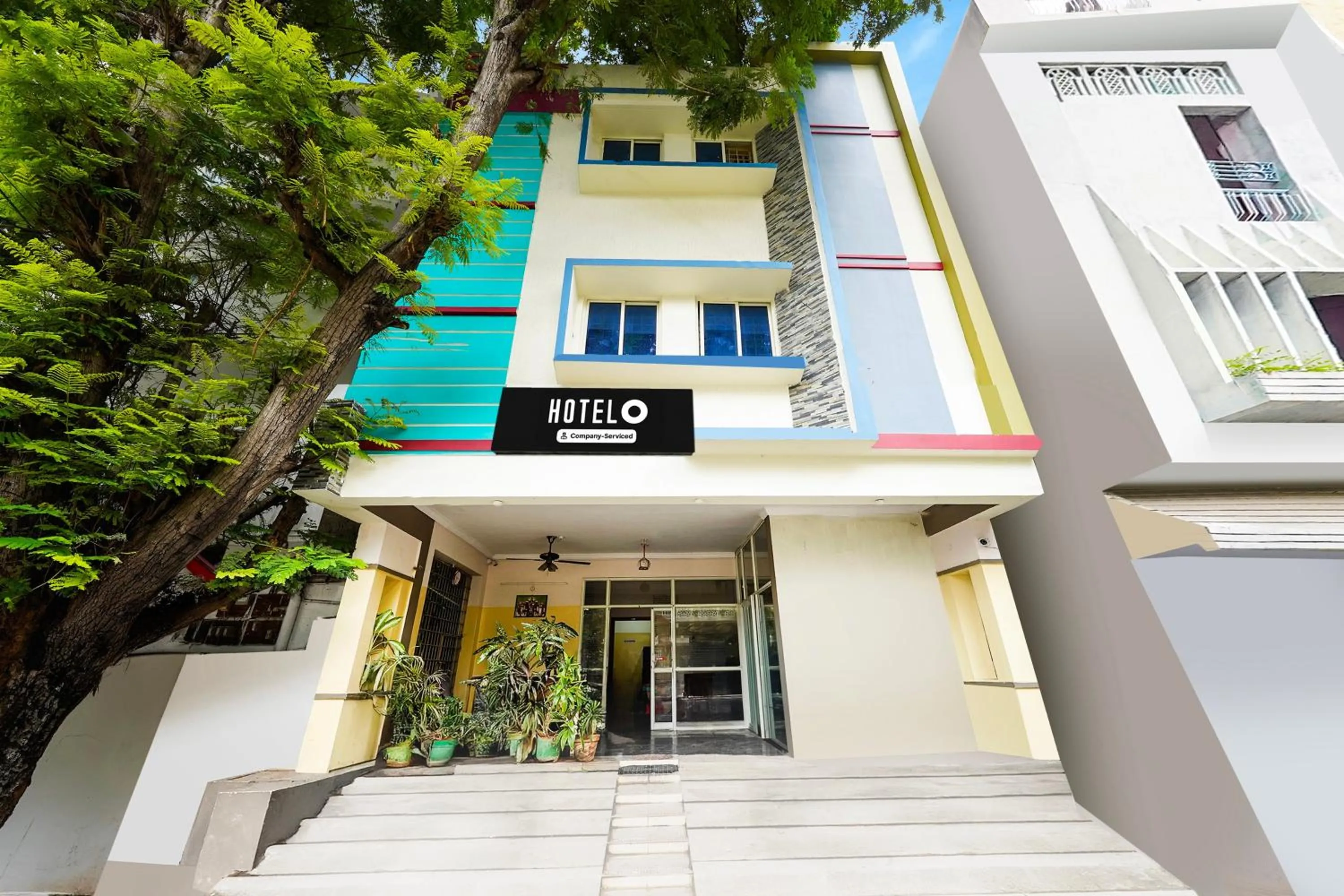 Facade/entrance in Hotel O Karakambadi Road Near Leela Mahal Circle