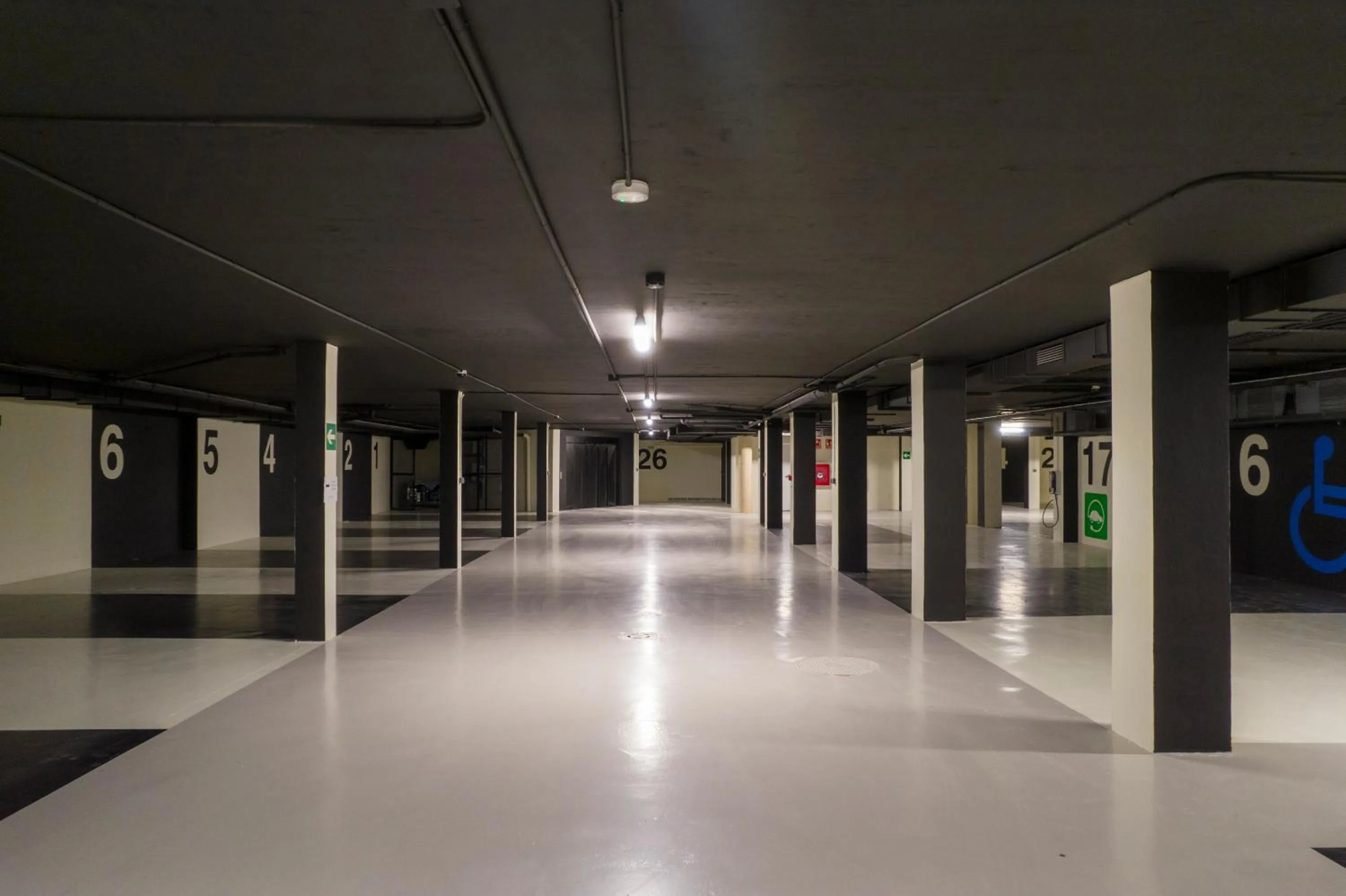 Parking in Hotel Palacio La Marquesa 4 Estrellas SUP