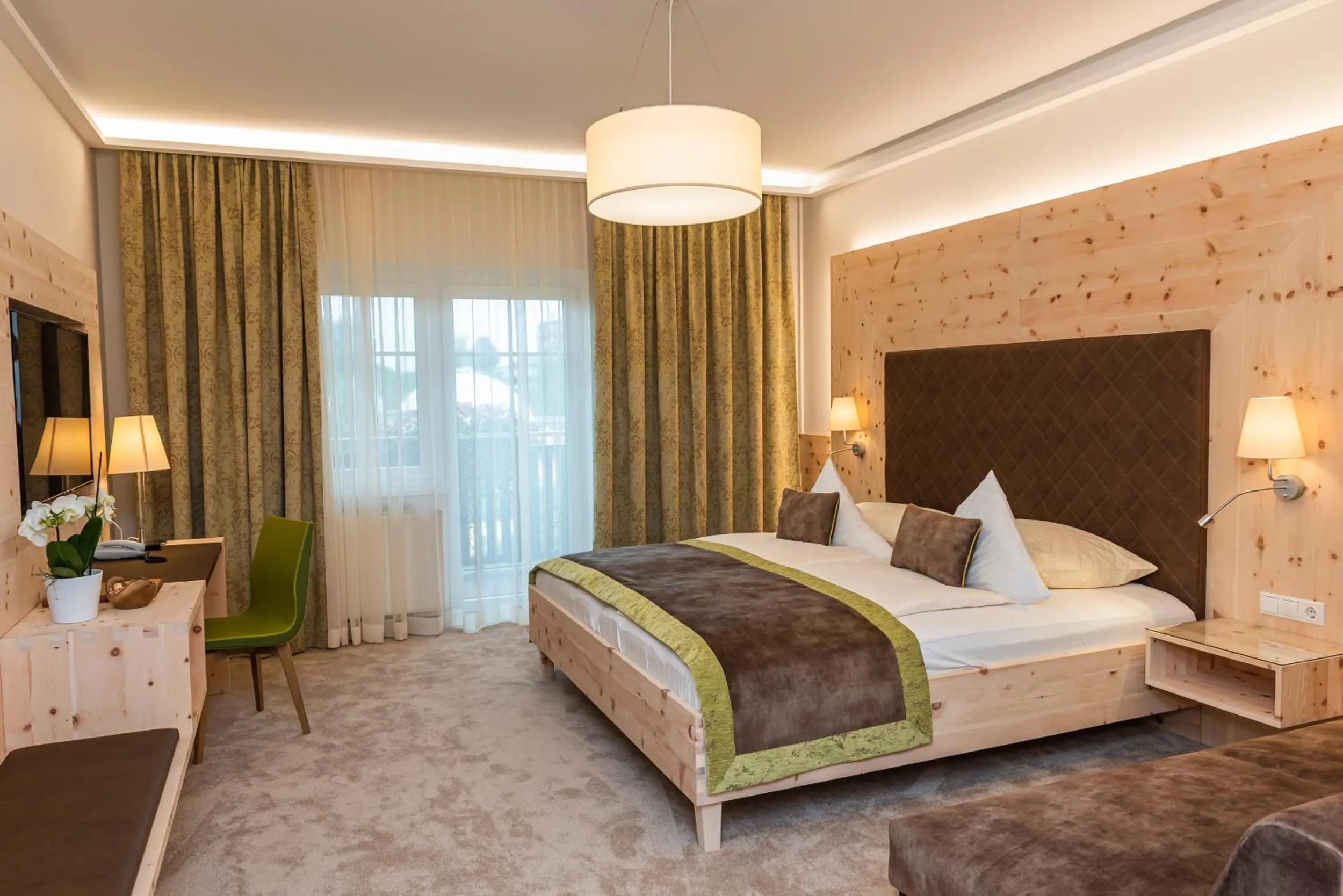 Photo of the whole room, Bed in Thermenhotel PuchasPLUS Stegersbach