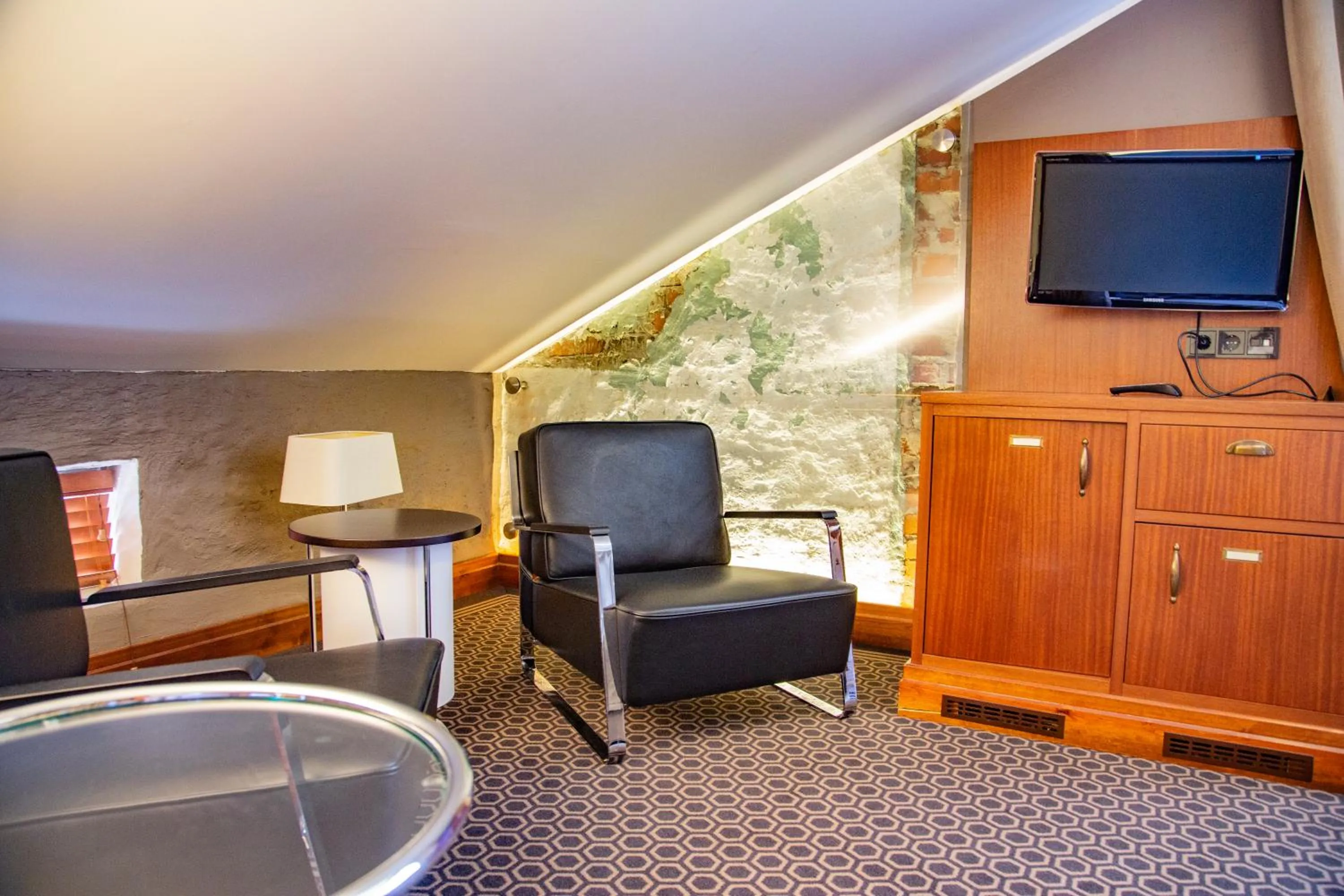 Communal lounge/ TV room in Billnäsin ruukki