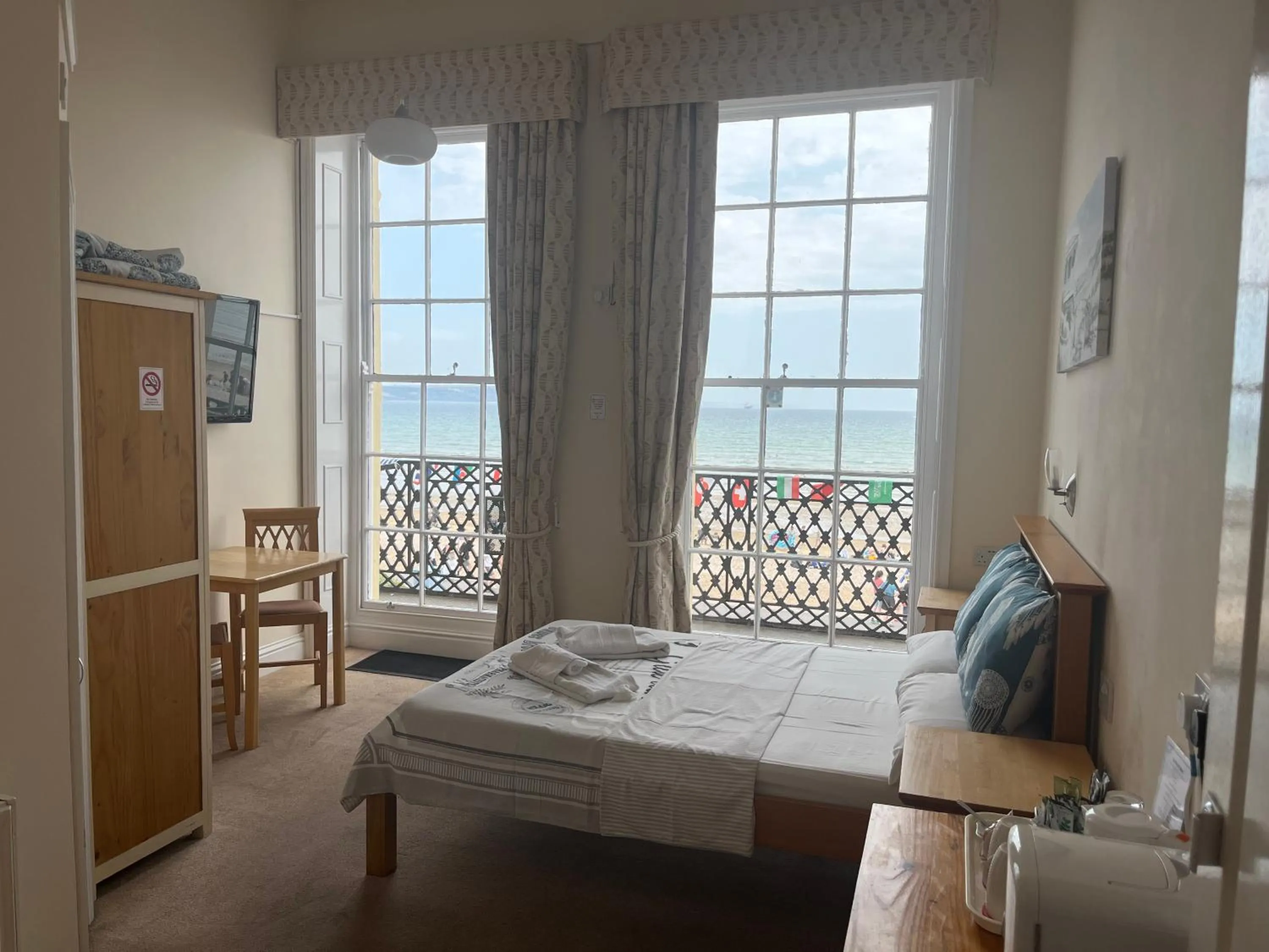 View (from property/room), Bed in The Edenhurst Guesthouse