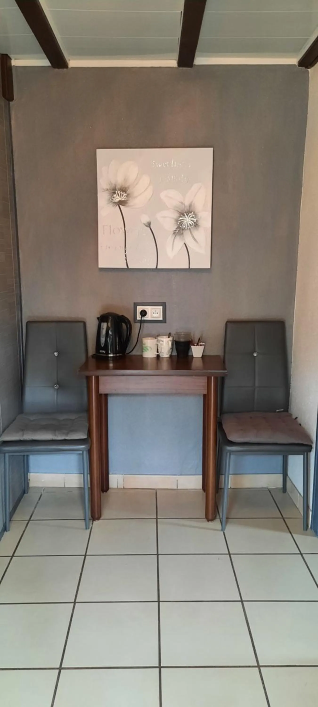 Coffee/tea facilities in Chambres d'hôtes au Pays des Etangs